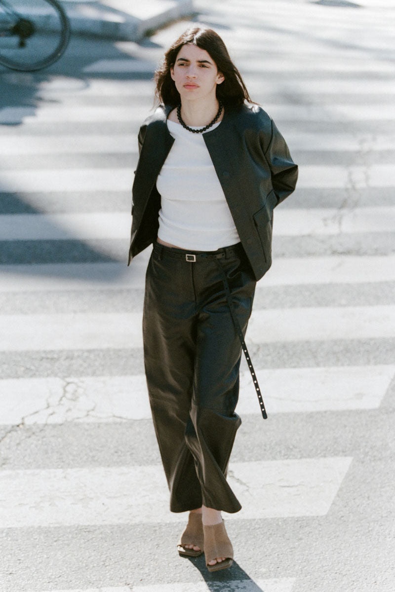 Utility Cocoon Leather Bomber - Black - 7