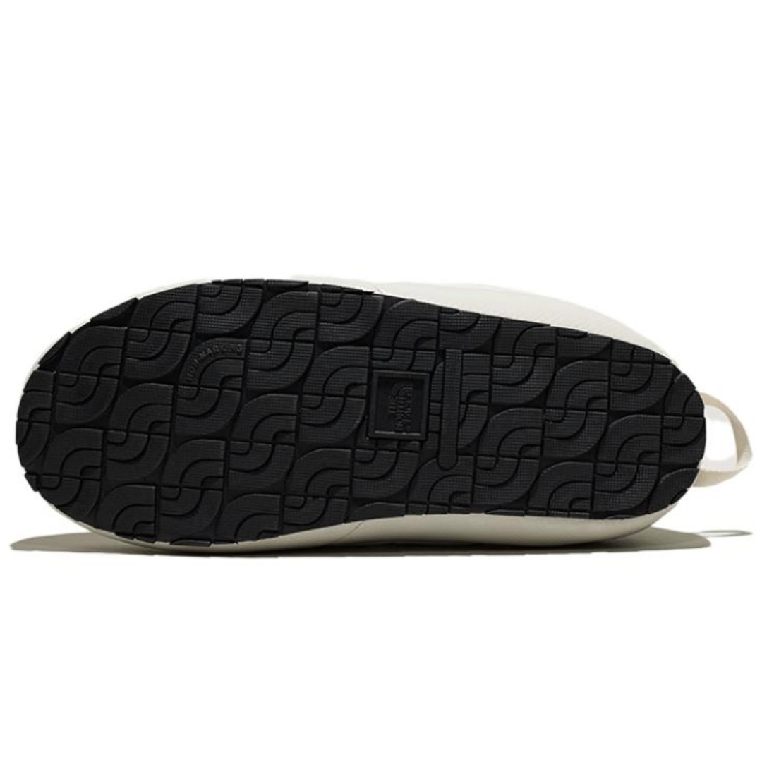 (WMNS) THE NORTH FACE x KAWS ThermoBall Traction Mule VP 'White' NF0A819N-944 - 3