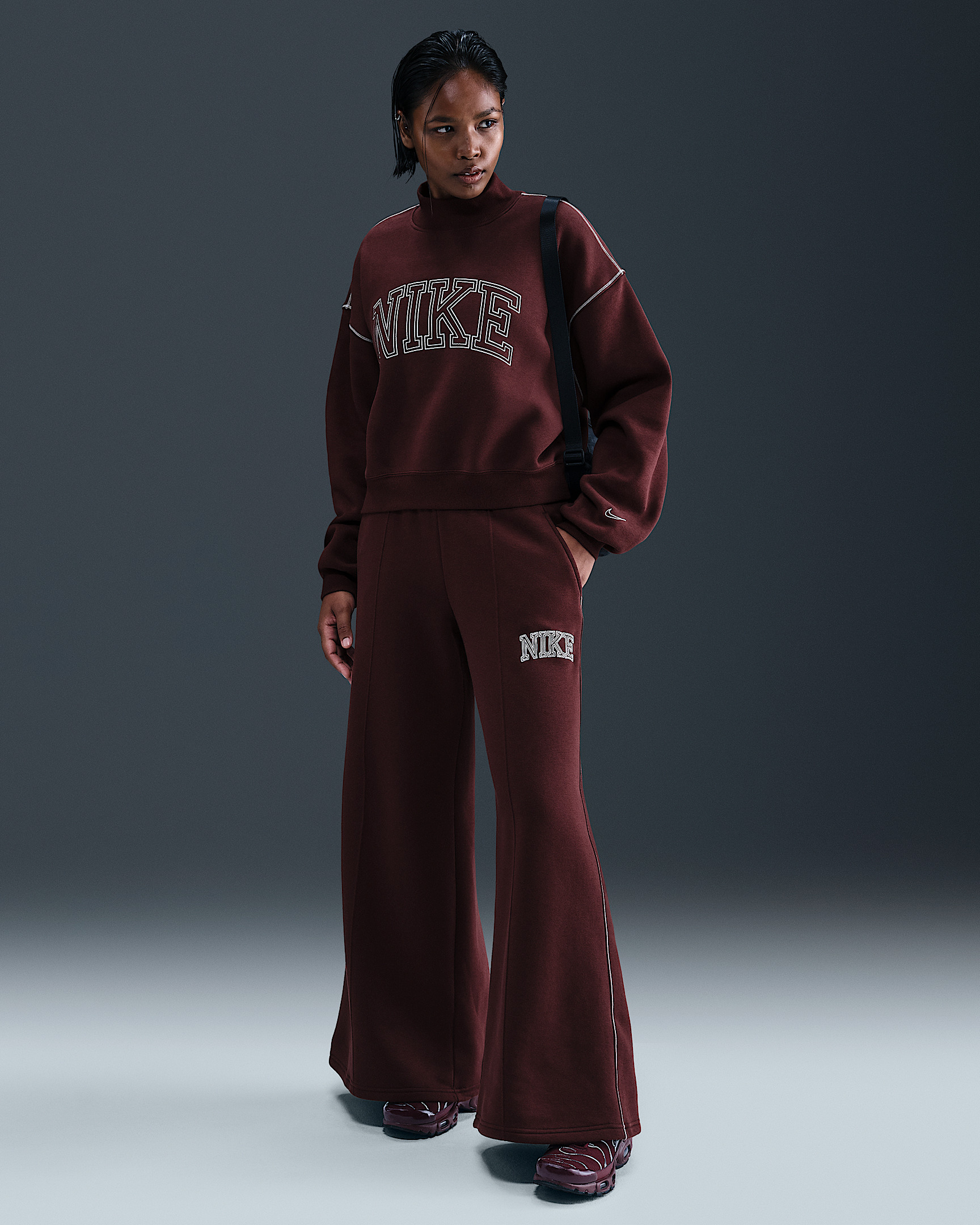 Nike Sportswear Phoenix Fleece Women's Mock-Neck Sweatshirt - 4