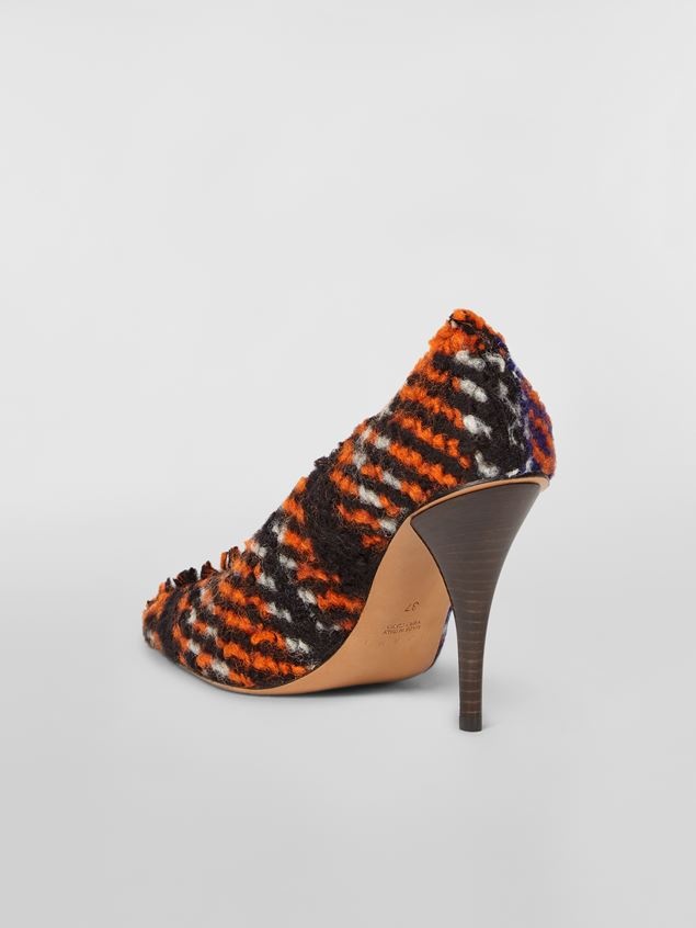CHECK WOOL PUMP - 3