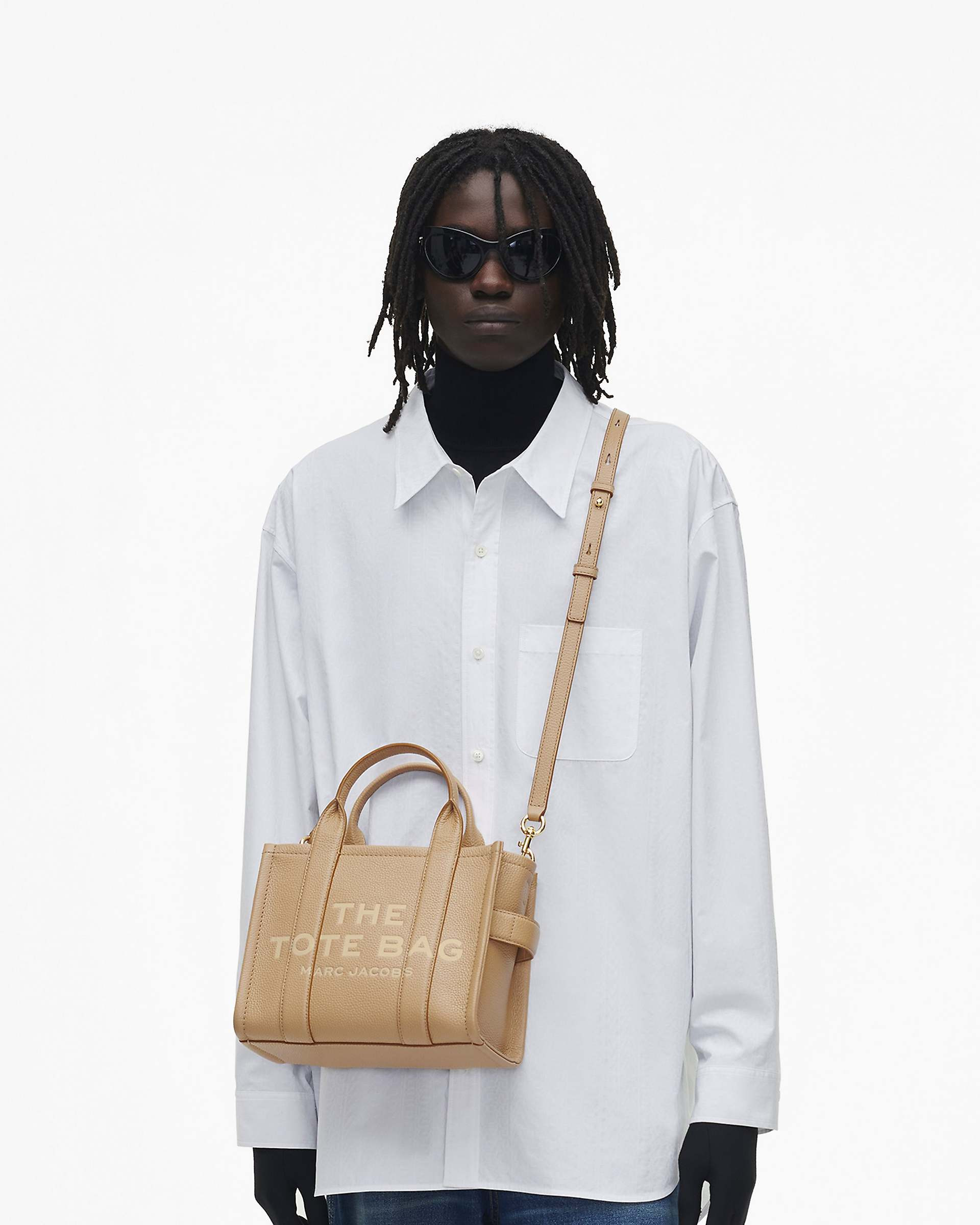THE LEATHER SMALL TOTE BAG - 10