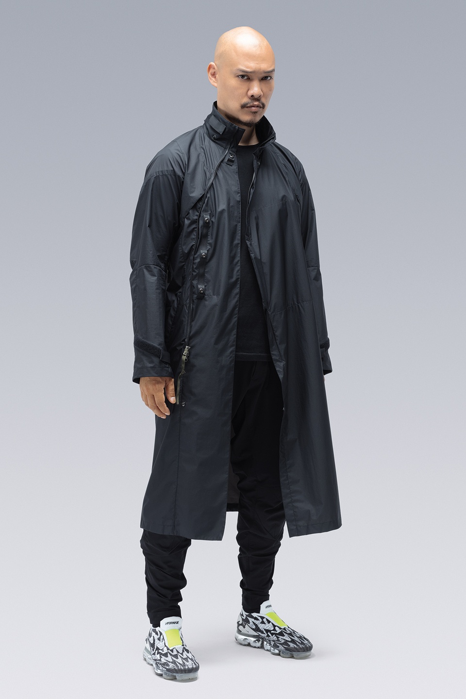 J82-WS 2L Gore-Tex Infinium™ Windstopper® Interops Coat Black - 17