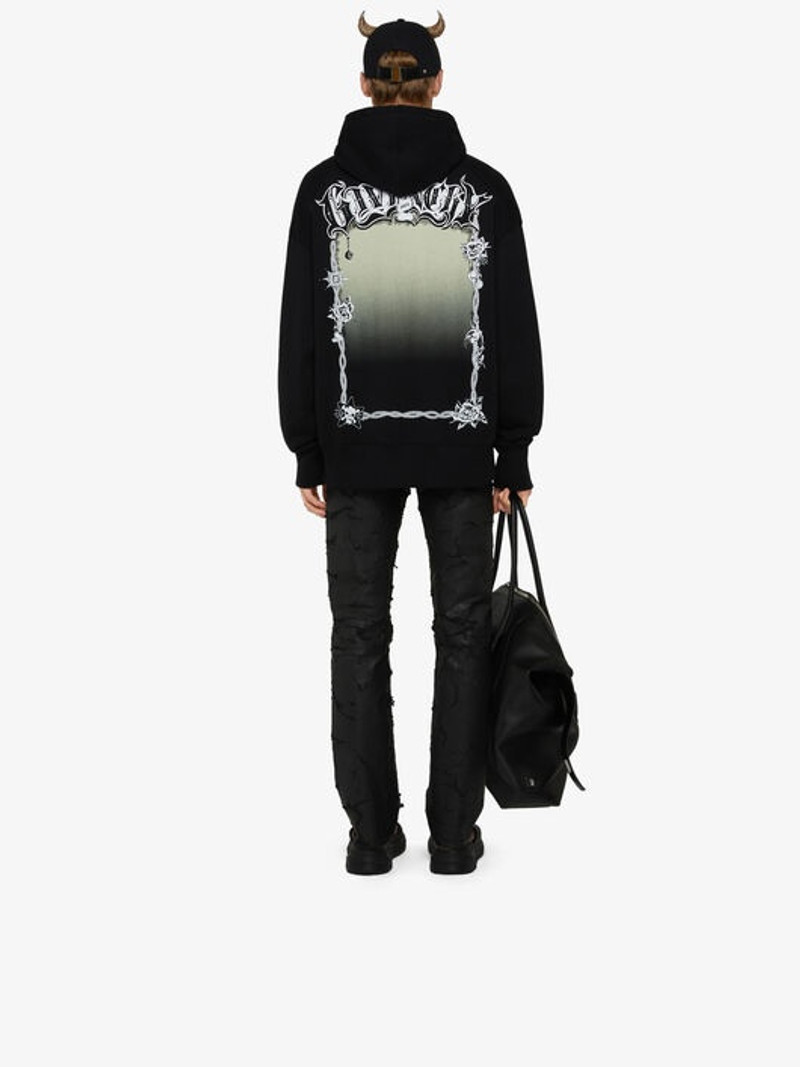 GIVENCHY PRINTED OVERSIZED HOODIE 4