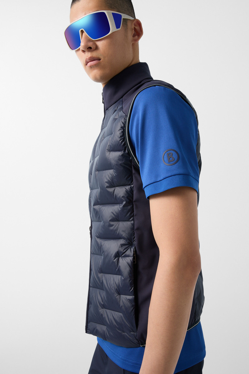 Dallin lightweight down vest in Navy blue 6