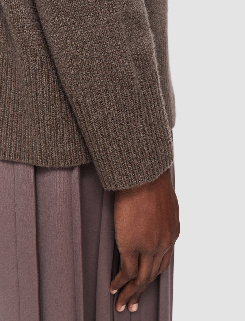 Luxe Cashmere High Neck Jumper 6