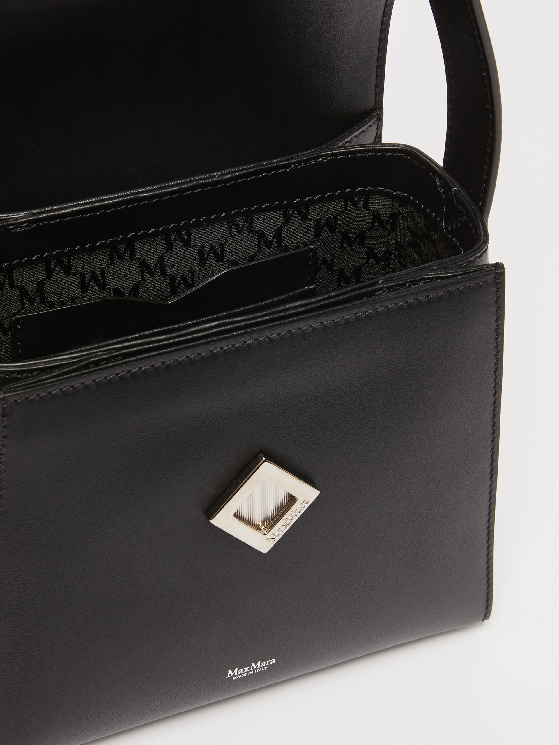 NEWMMBAG Smooth leather crossbody MM Bag - 6
