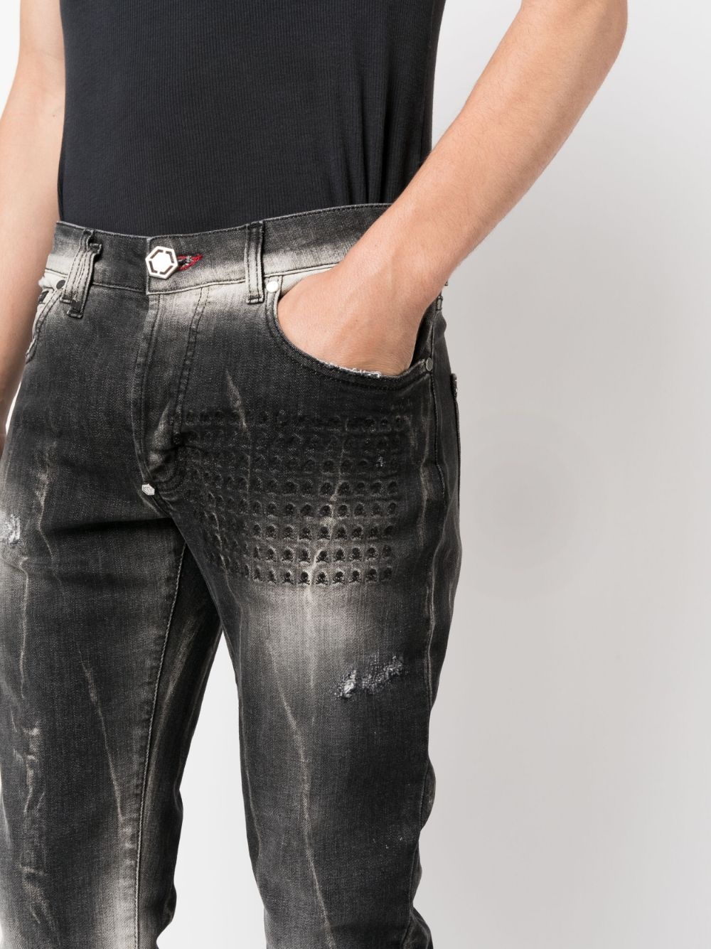 Skull&Bones-embroidered faded jeans - 5