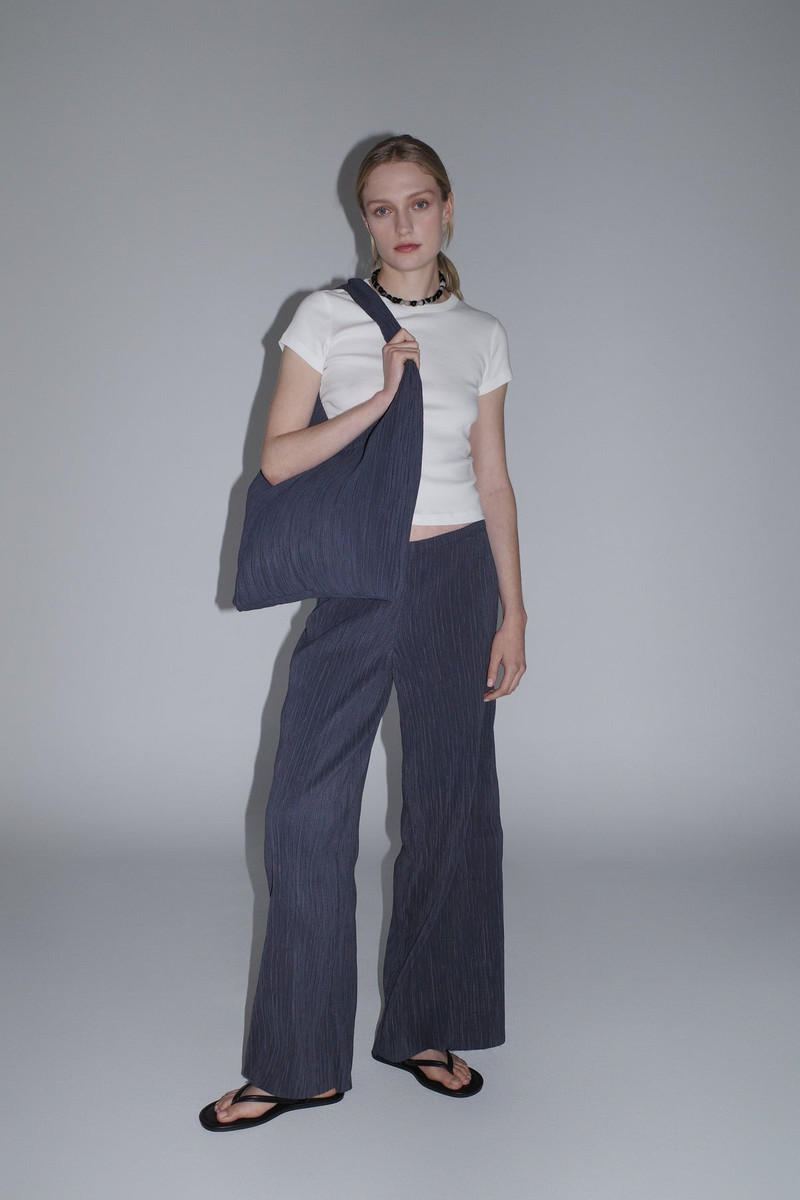 Mini Pleat Pants - Washed Black 5