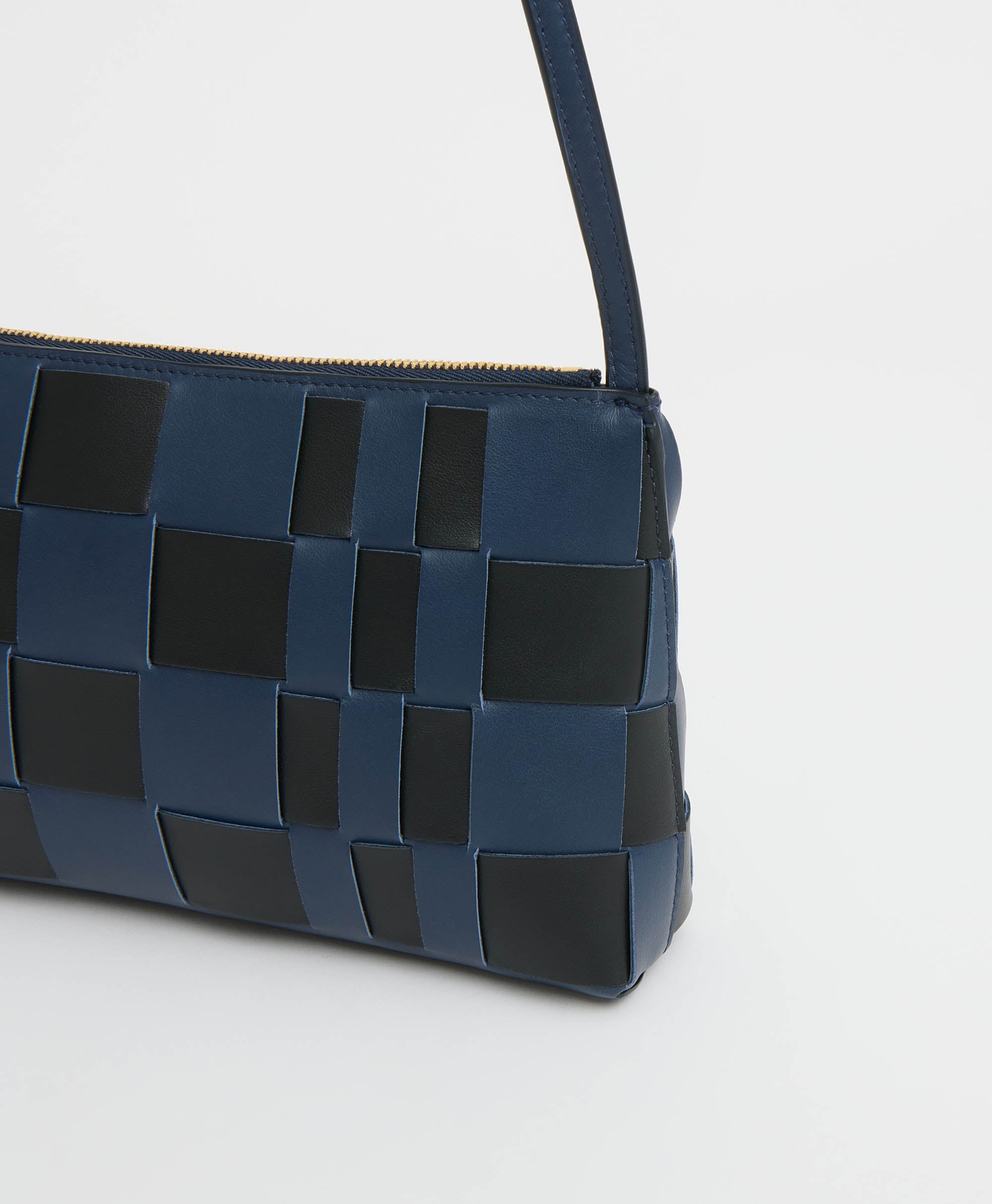 UPCYCLED WOVEN GAIA BAG - 2
