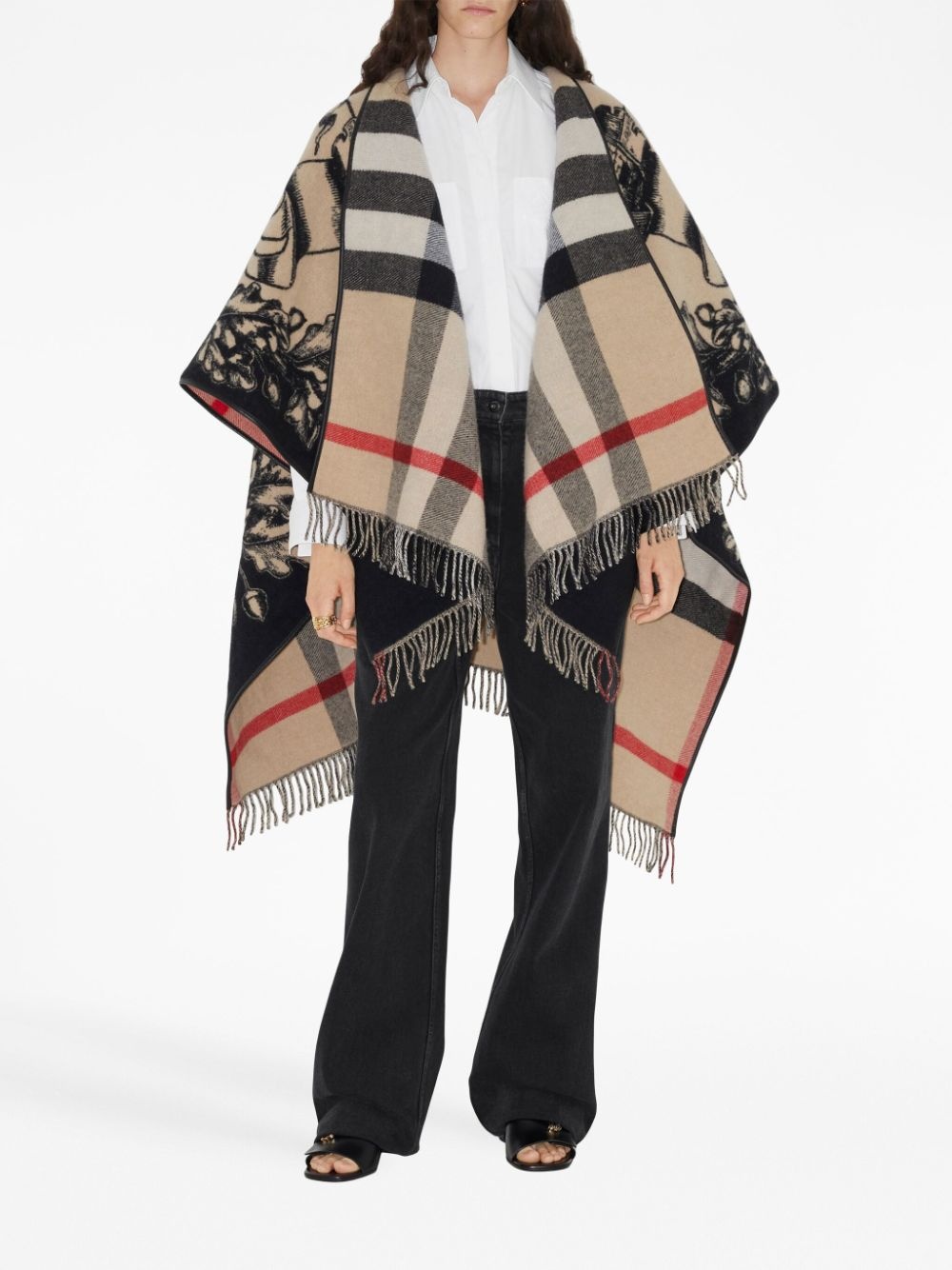 Equestrian Knight wool cape - 2