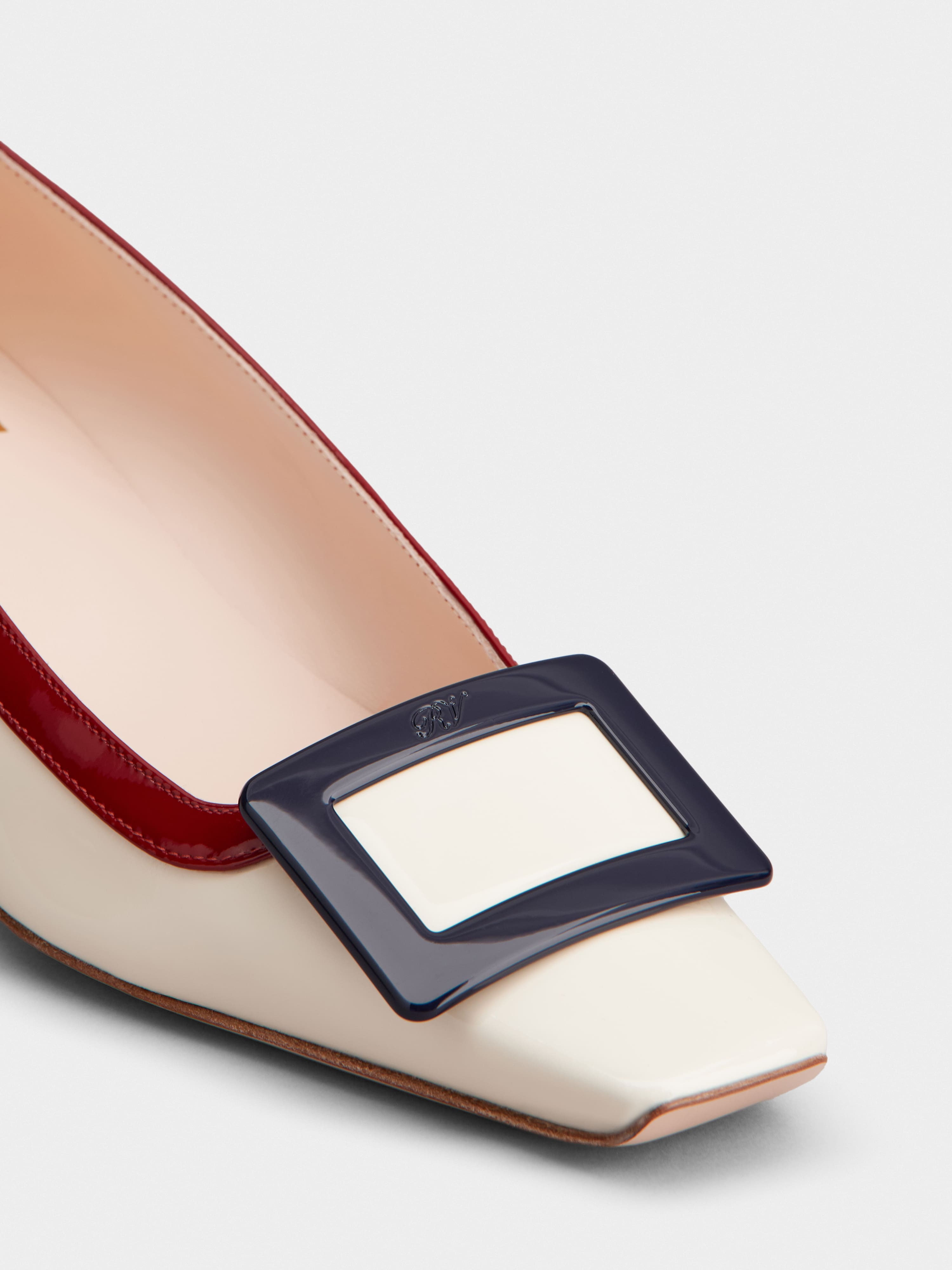 Belle Vivier Pumps in patent leather - 3