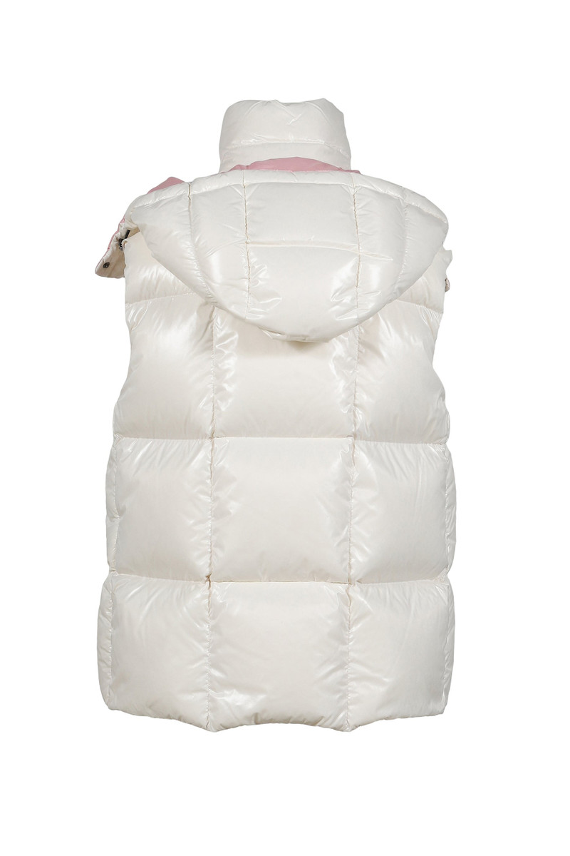 Moncler LUZULE VEST / WHT outlook