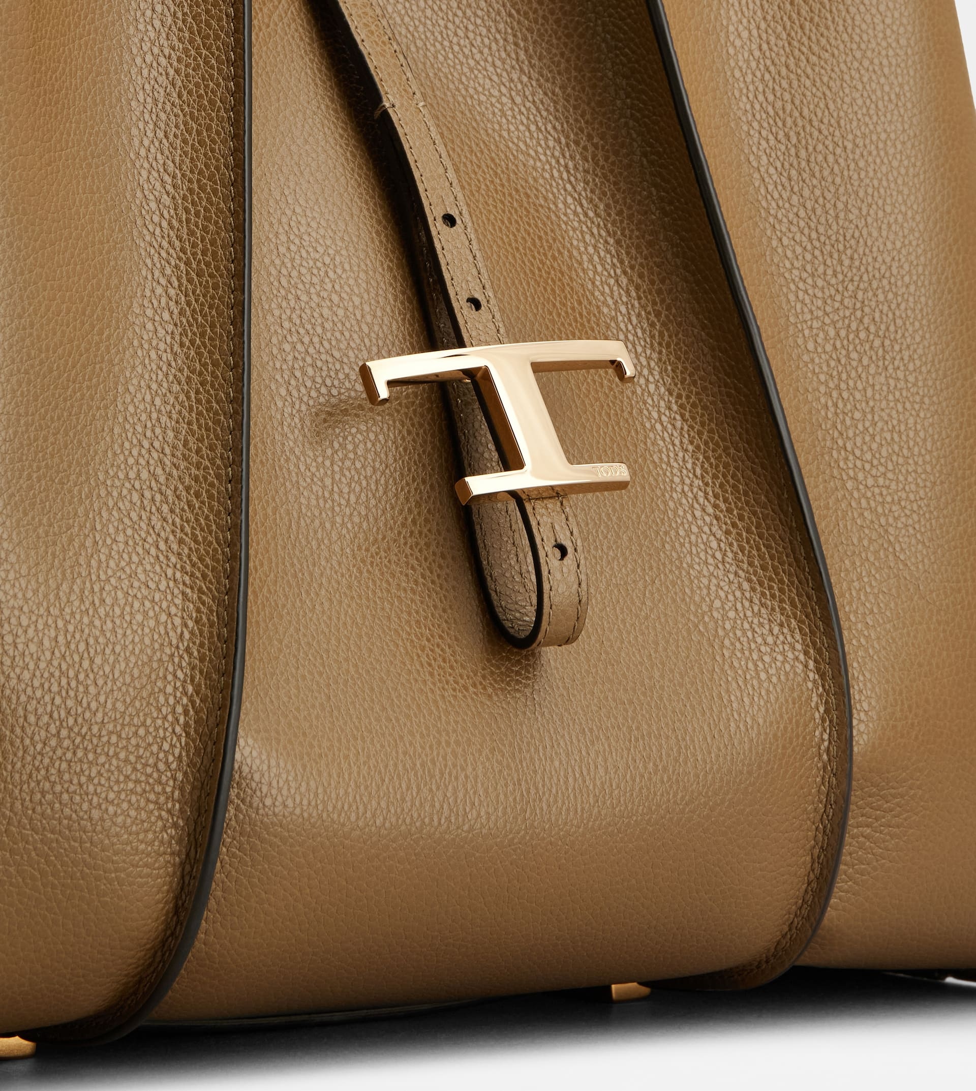 T TIMELESS SHOPPING BAG IN LEATHER MEDIUM - BROWN - 5