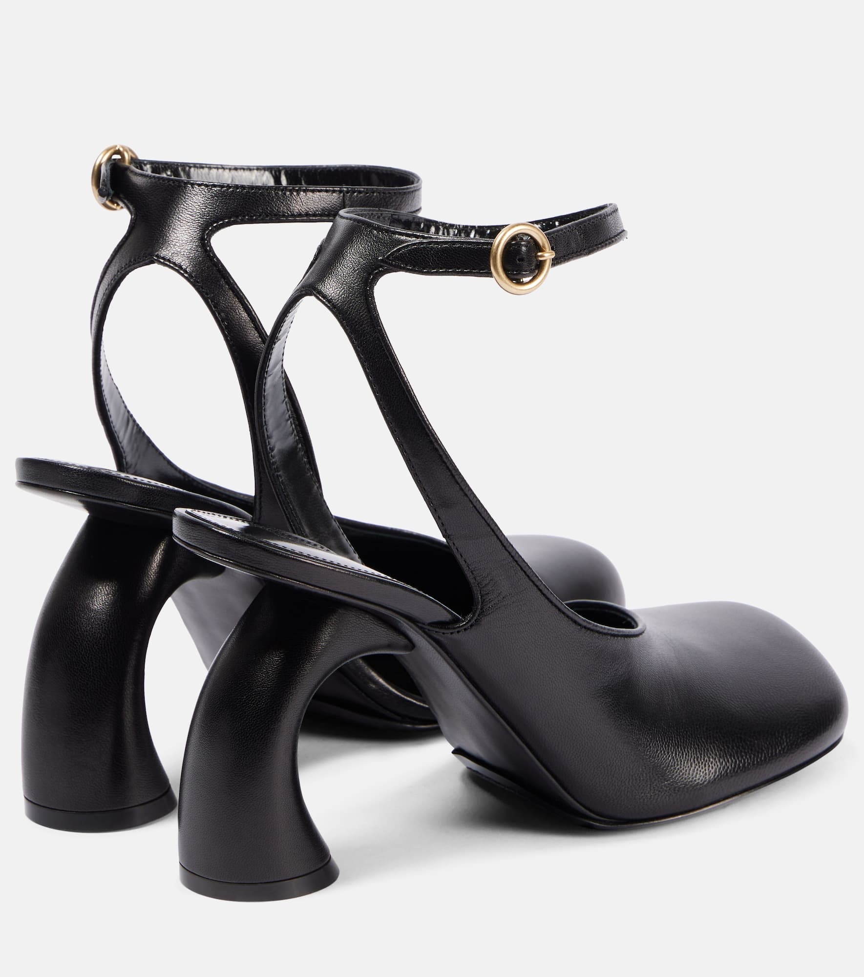 95 leather pumps - 2
