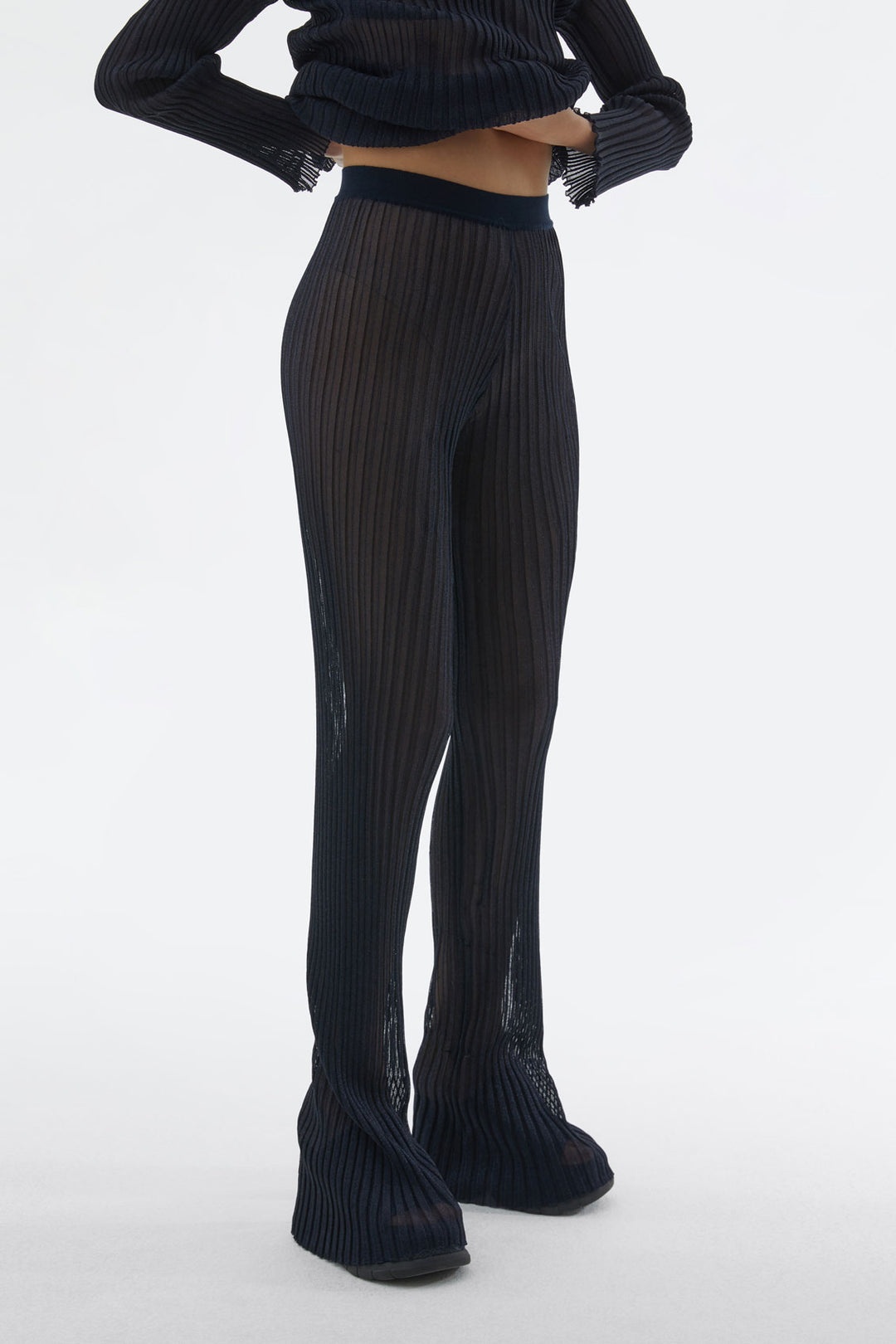 DARK BLUE PLISSE PANTS - 2