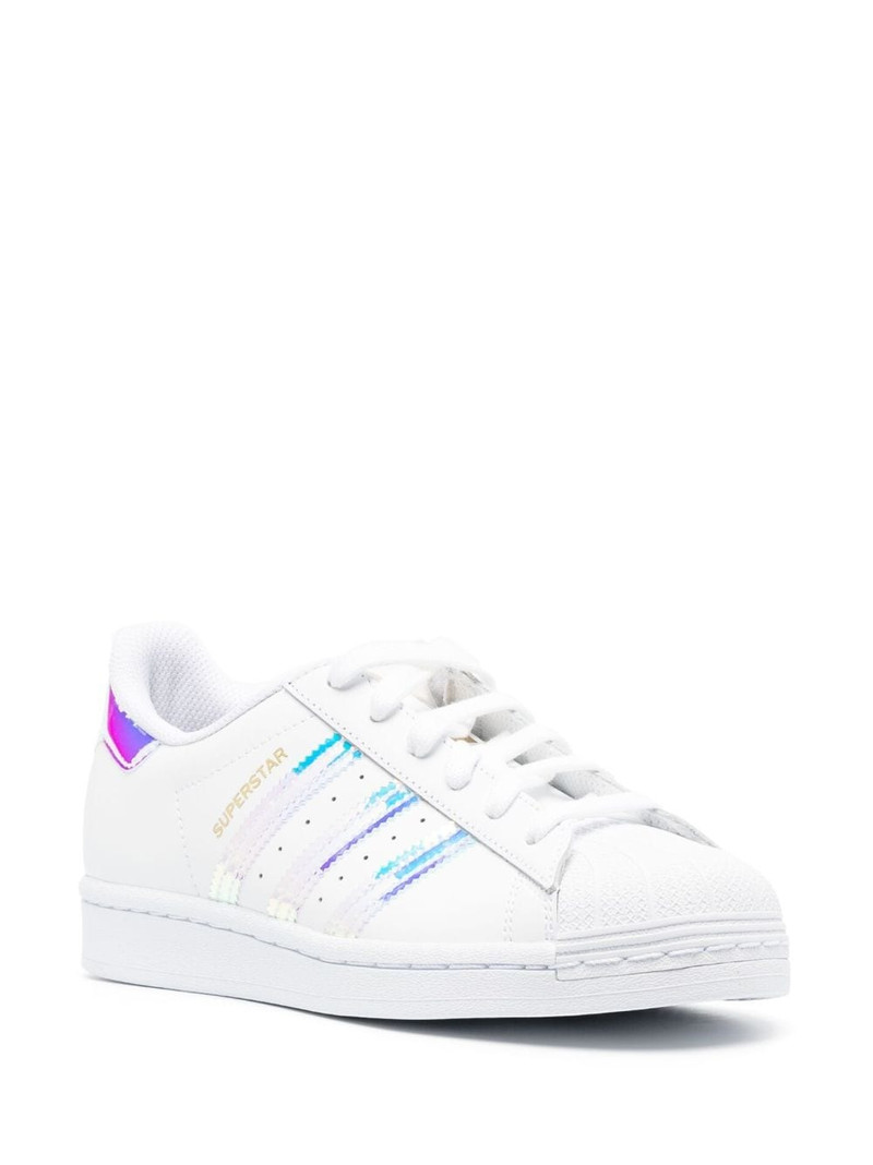 adidas 레이스 업 낮 탑 스니커 outlook