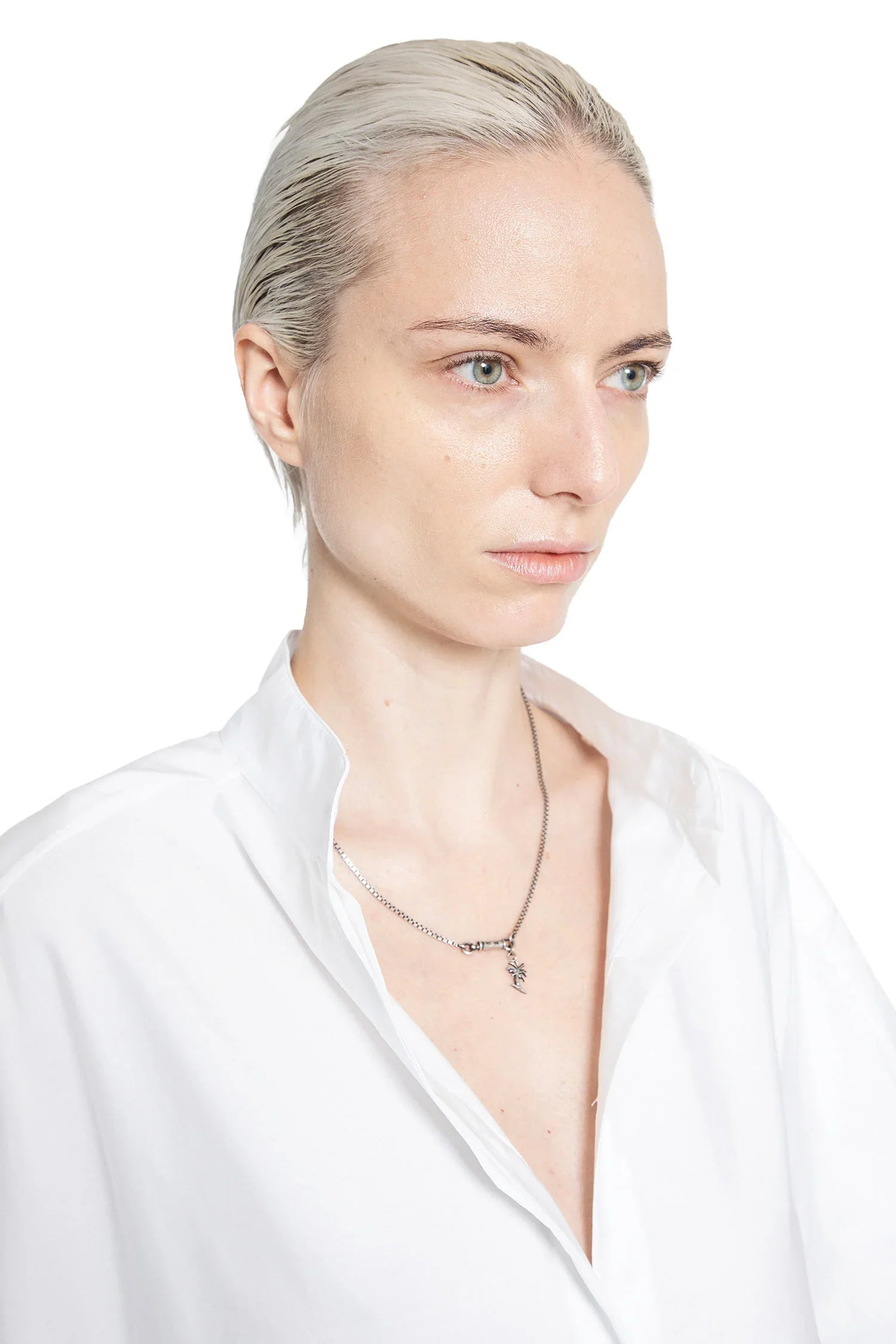 Symbol-Palm-Necklace - 4