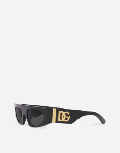 Dolce & Gabbana DG Crossed Sunglasses outlook