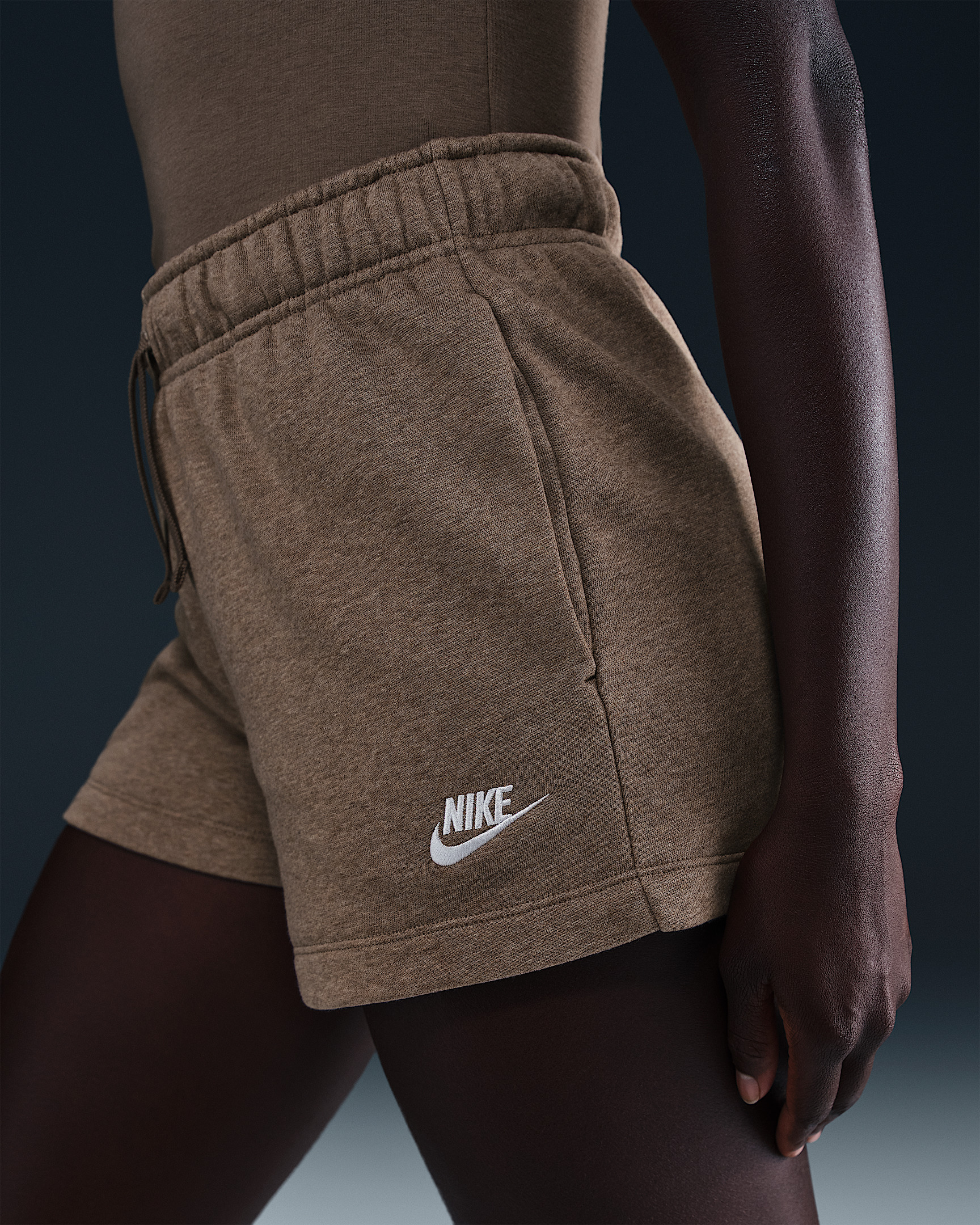 Nike Sportswear Club Fleece Women's Mid-Rise Shorts - 2
