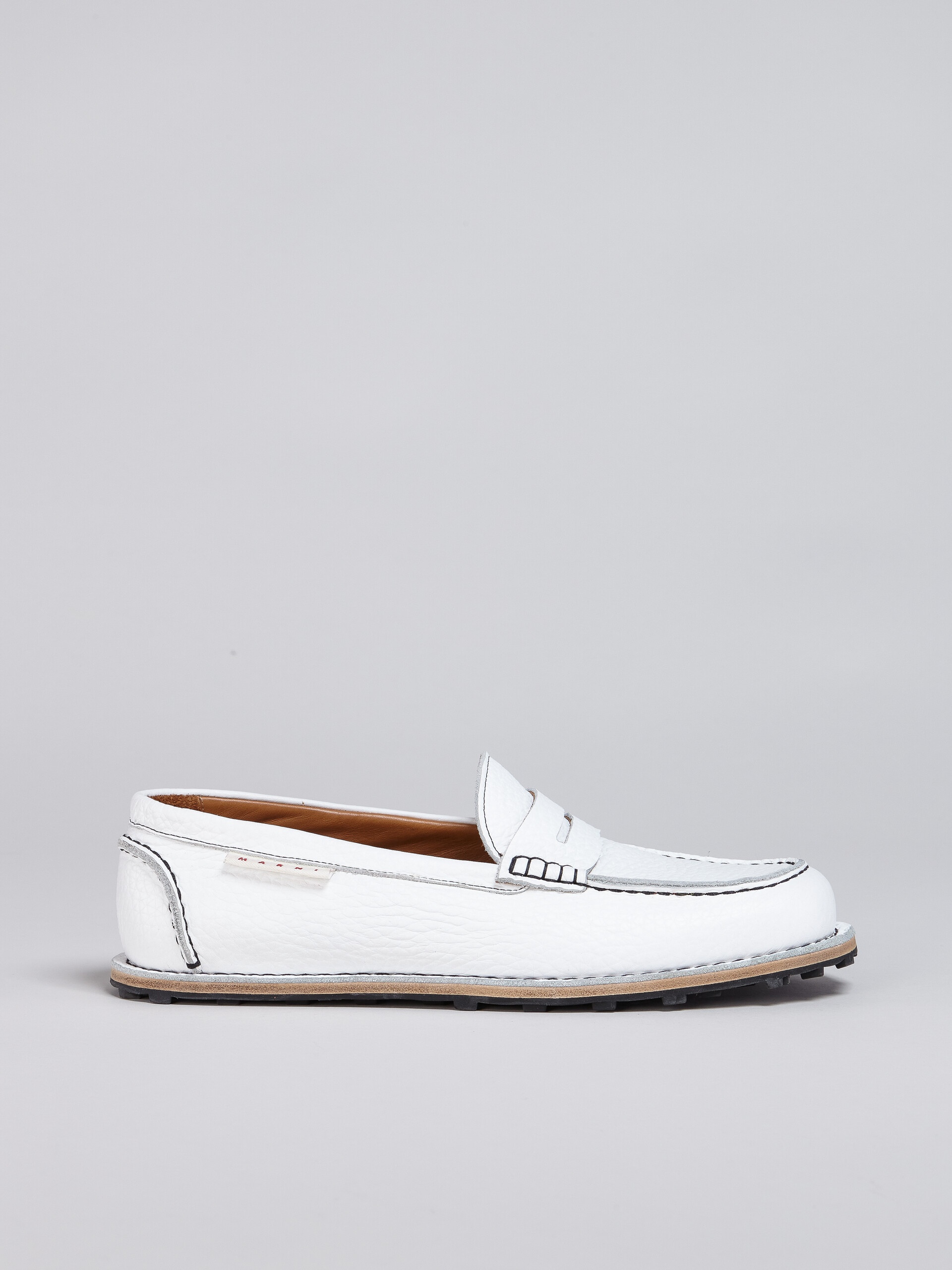 GRAINED LEATHER MOCCASIN - 1