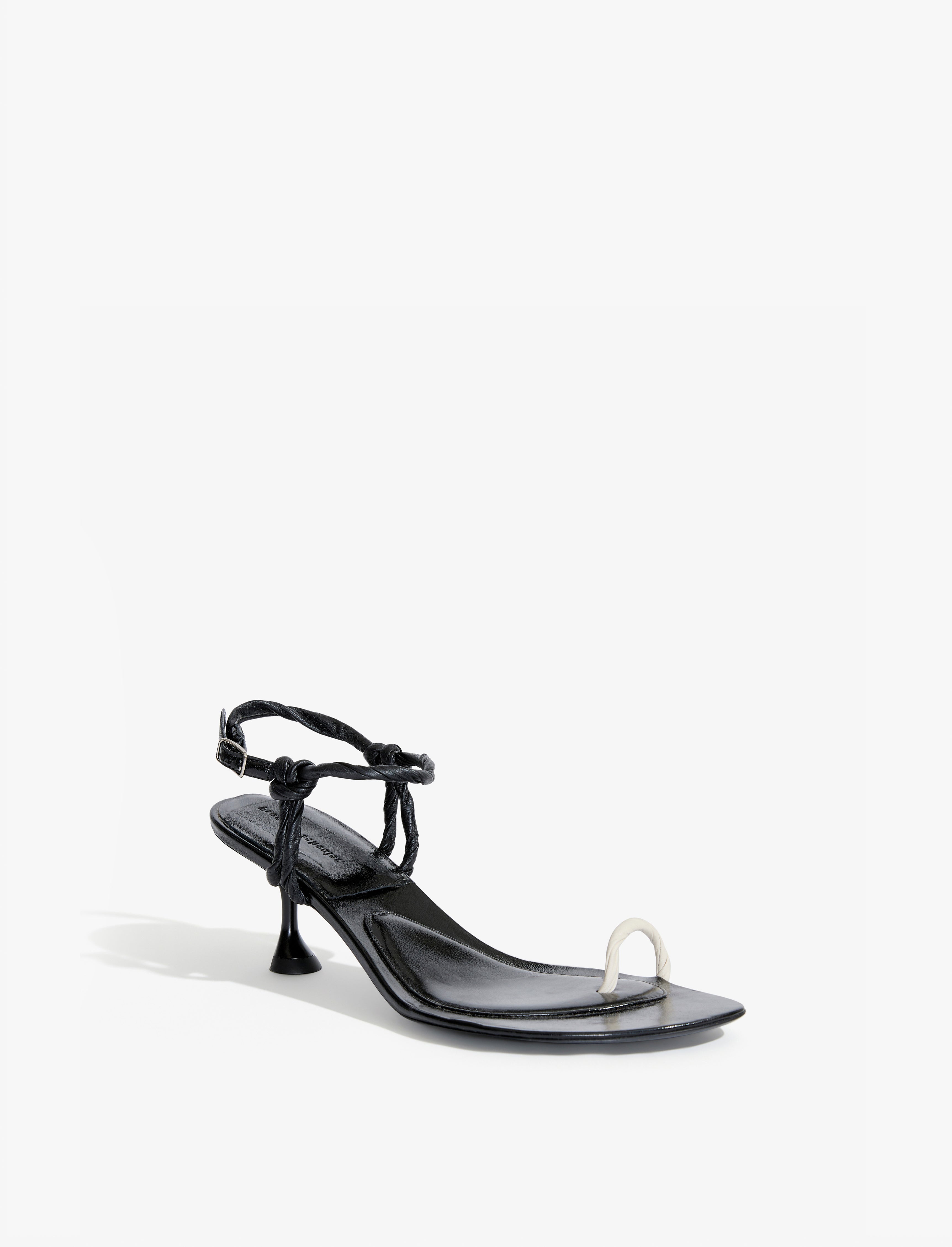 Tee Toe Ring Sandals - 2