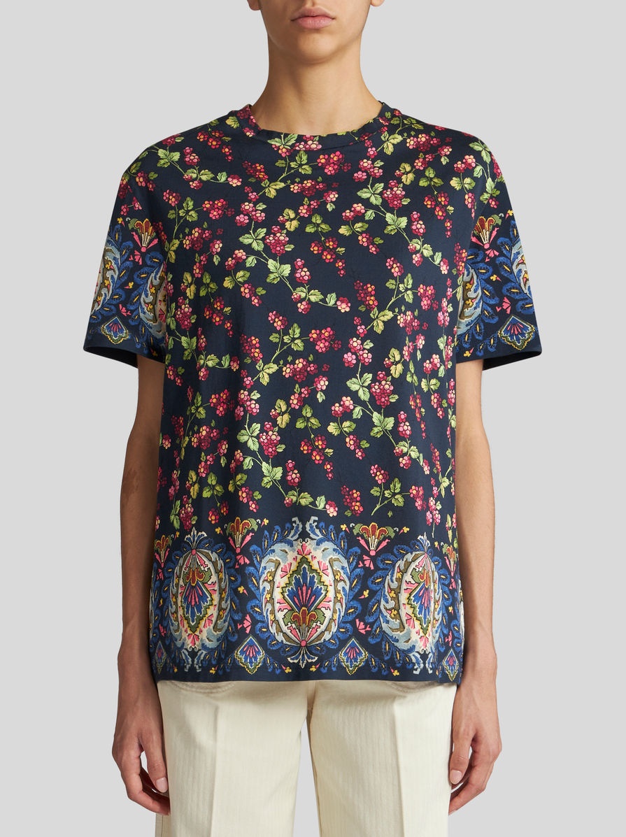 T-SHIRT WITH BERRY PATTERN - 2