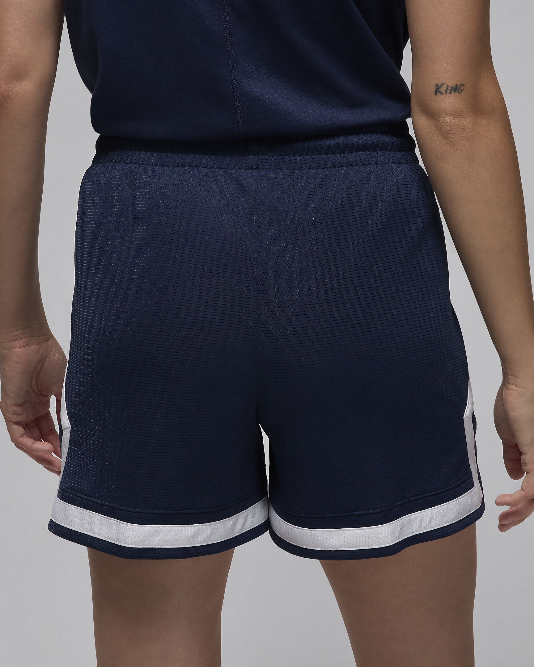 Jordan Sport Women's 4" Diamond Shorts - 3