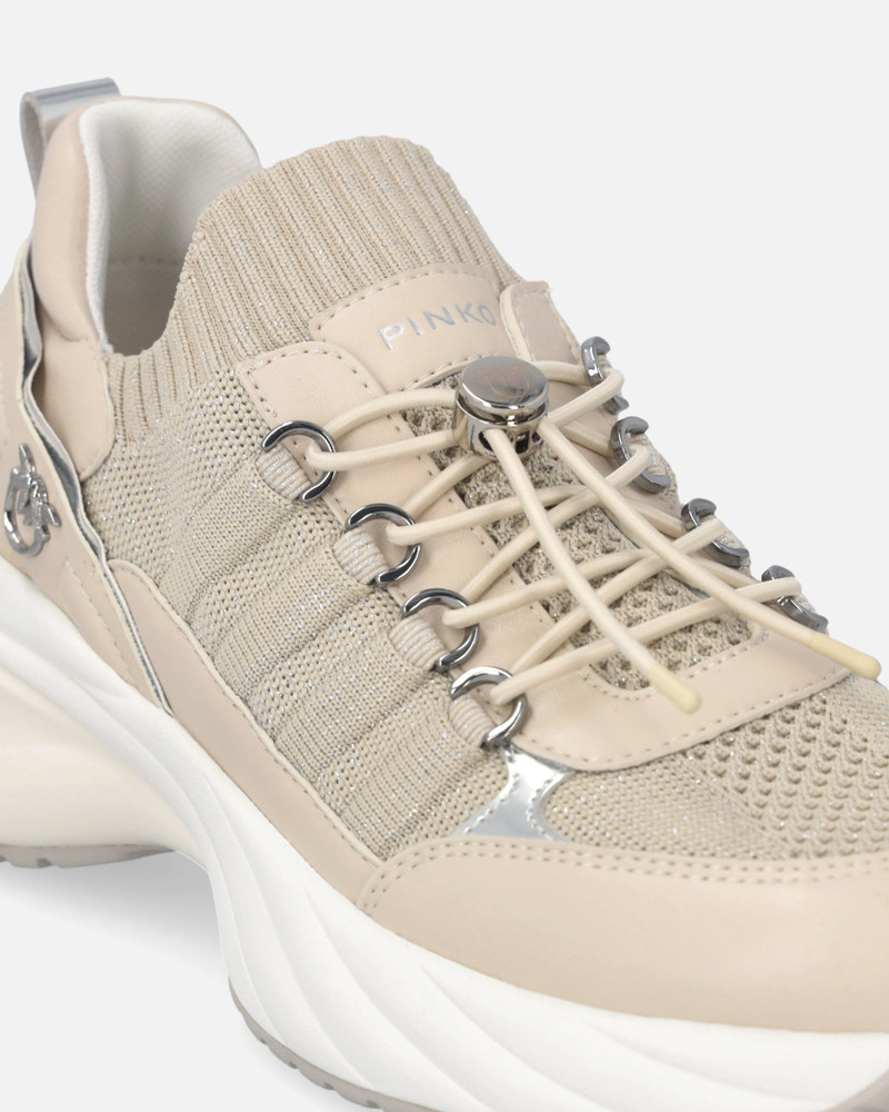 KNITTED SNEAKERS WITH LACES AND CORD LOCK 4
