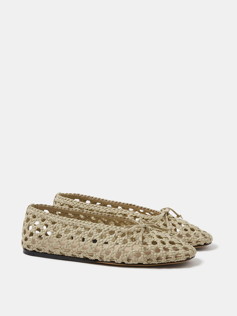 LE MONDE BÉRYL Regency Slipper / Ecru Woven Leather outlook