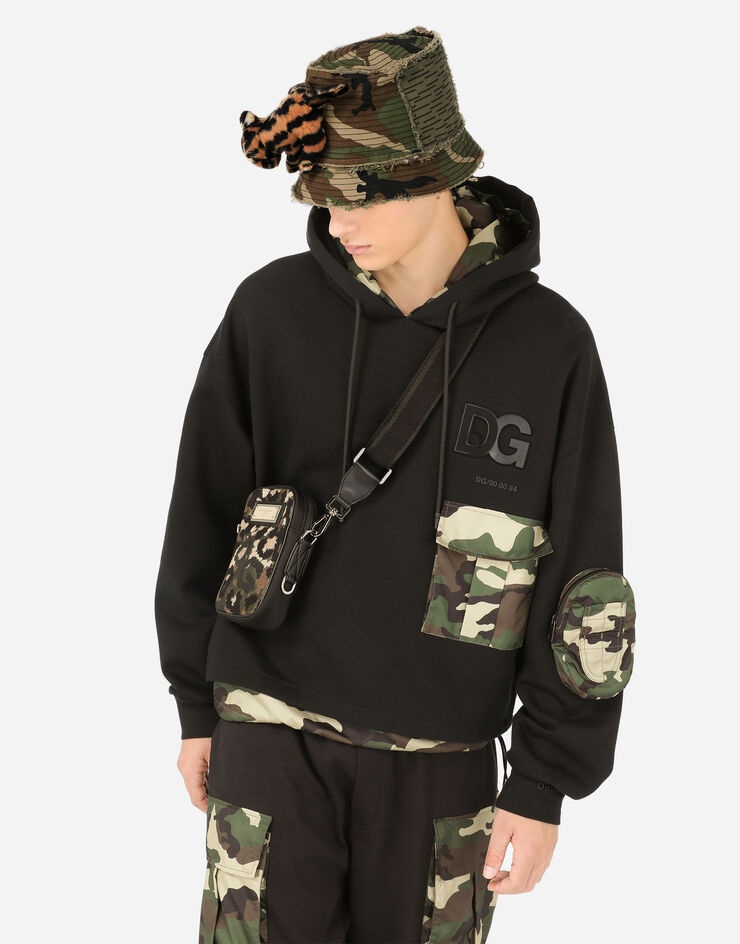 Camouflage-print bucket hat with soft toy detailing - 2