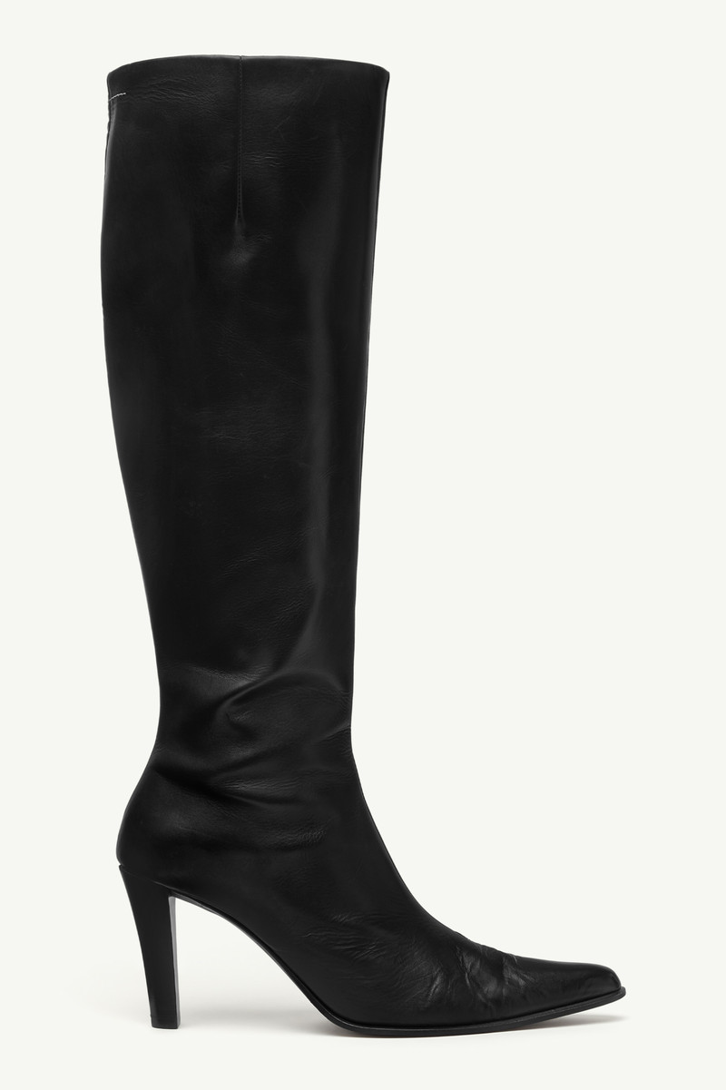 Knee-high boots 1