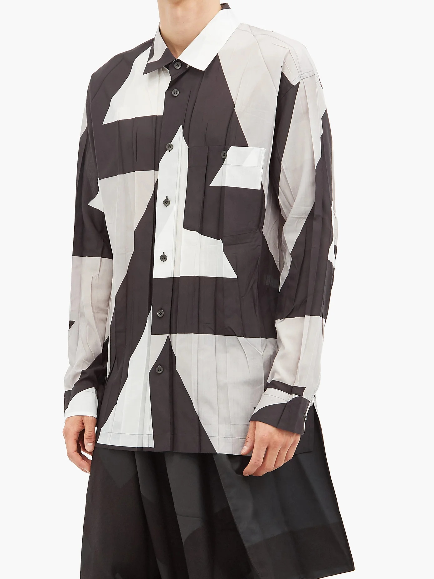 Pleated geometric-print twill shirt - 2