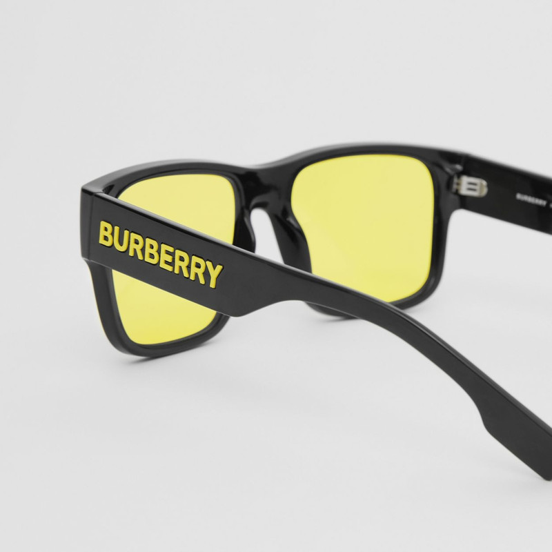 Burberry Logo Detail Square Frame Sunglasses outlook