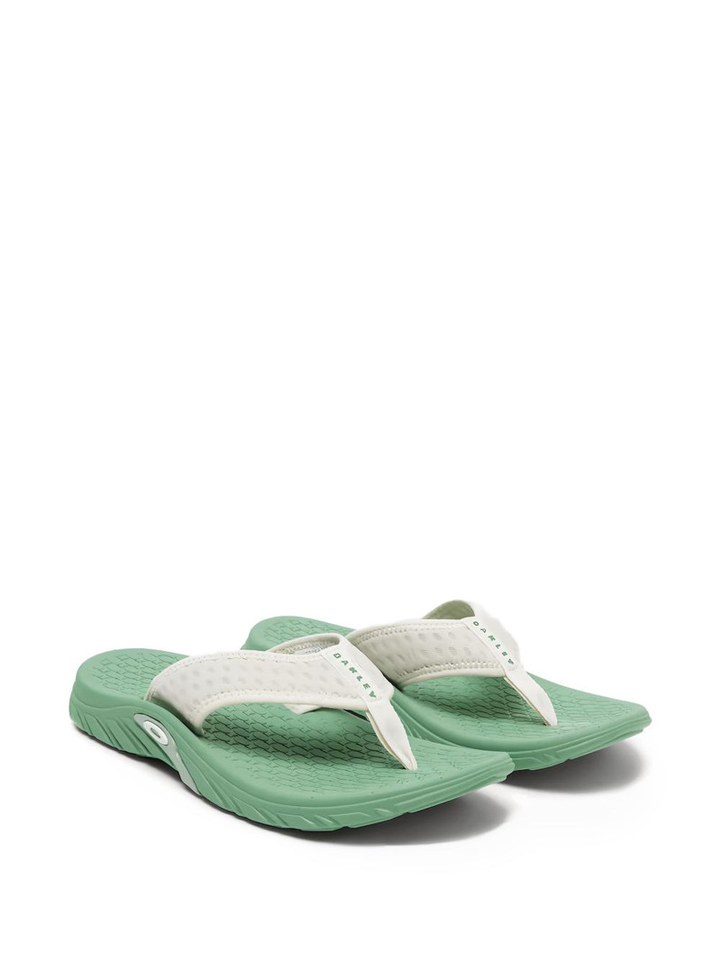 OAKLEY Operative flip flops outlook
