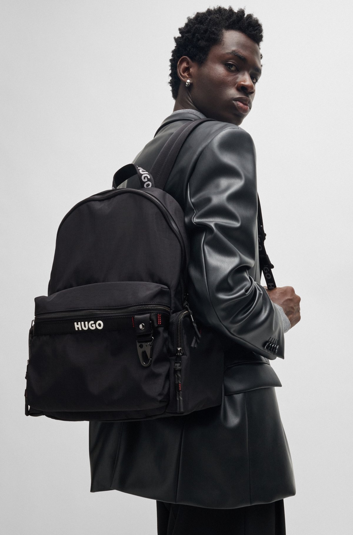 MULTI-POCKET BACKPACK WITH CONTRAST LOGO - 4
