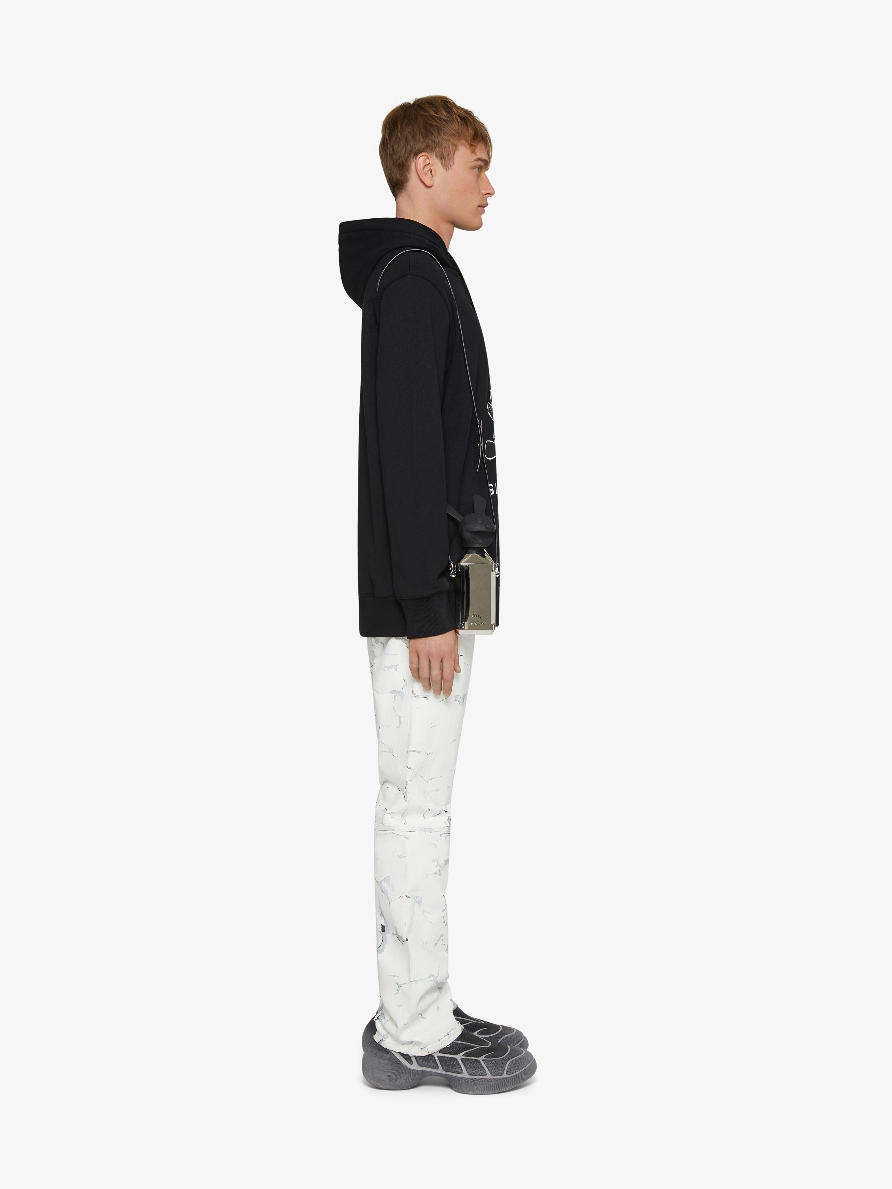 OSWALD CLASSIC FIT HOODIE - 3