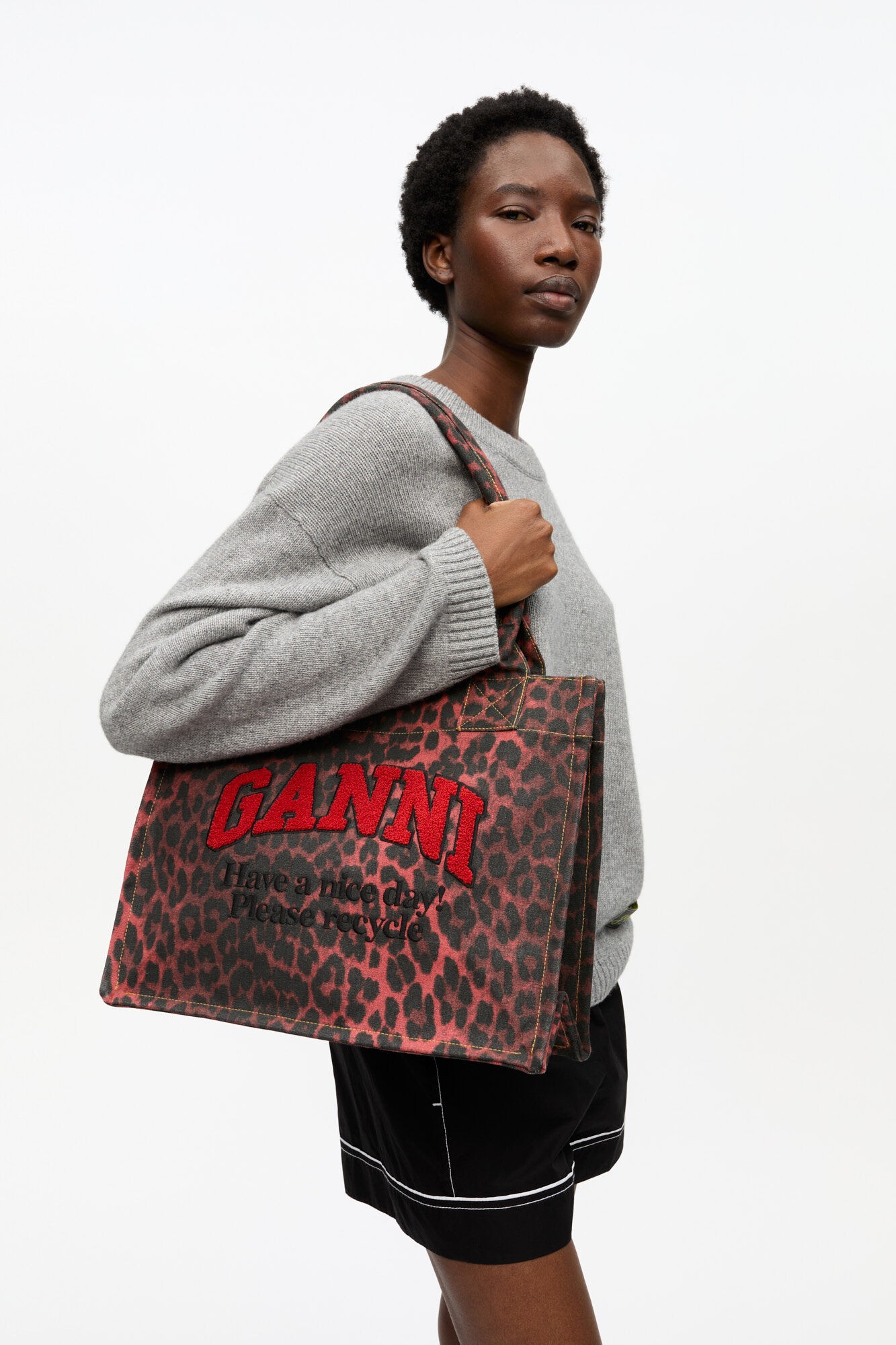 RED LEOPARD PRINT CANVAS TOTE BAG - 3