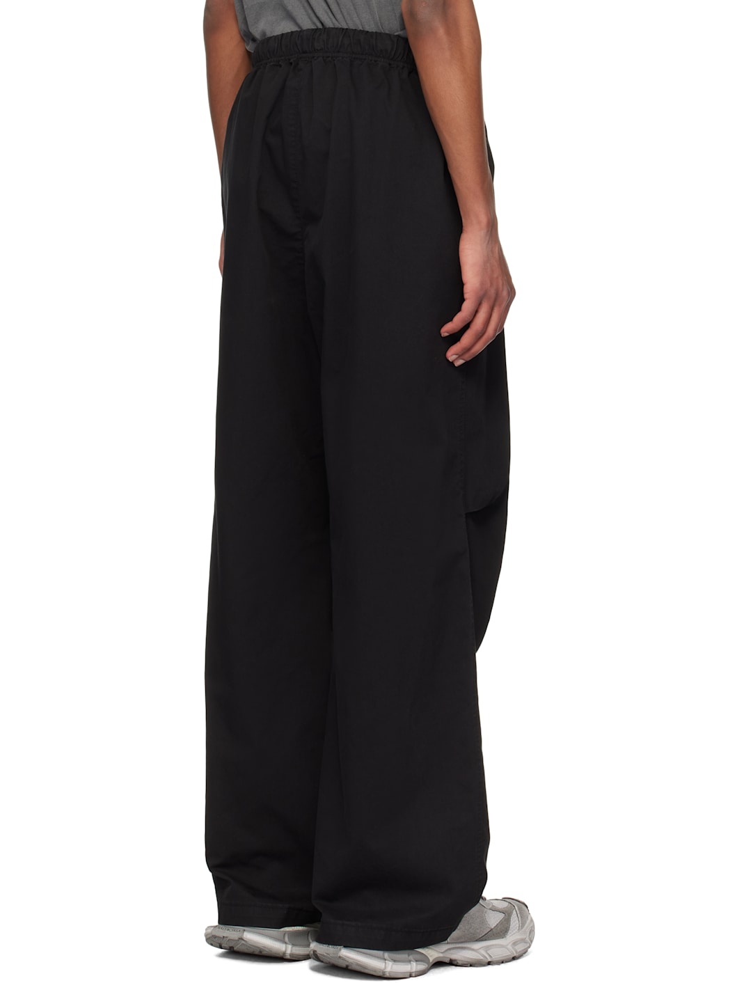 Black Tucked Wide Trousers - 3