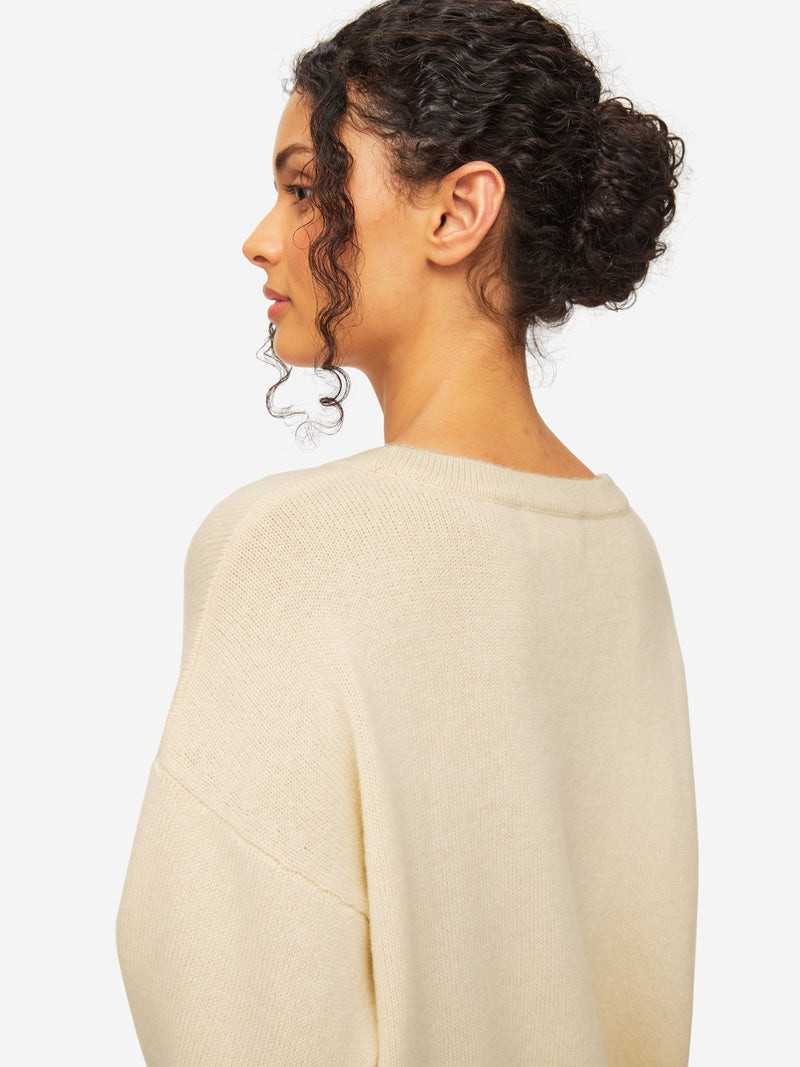 Women's Relaxed Sweater Daphne Cashmere Cream 6