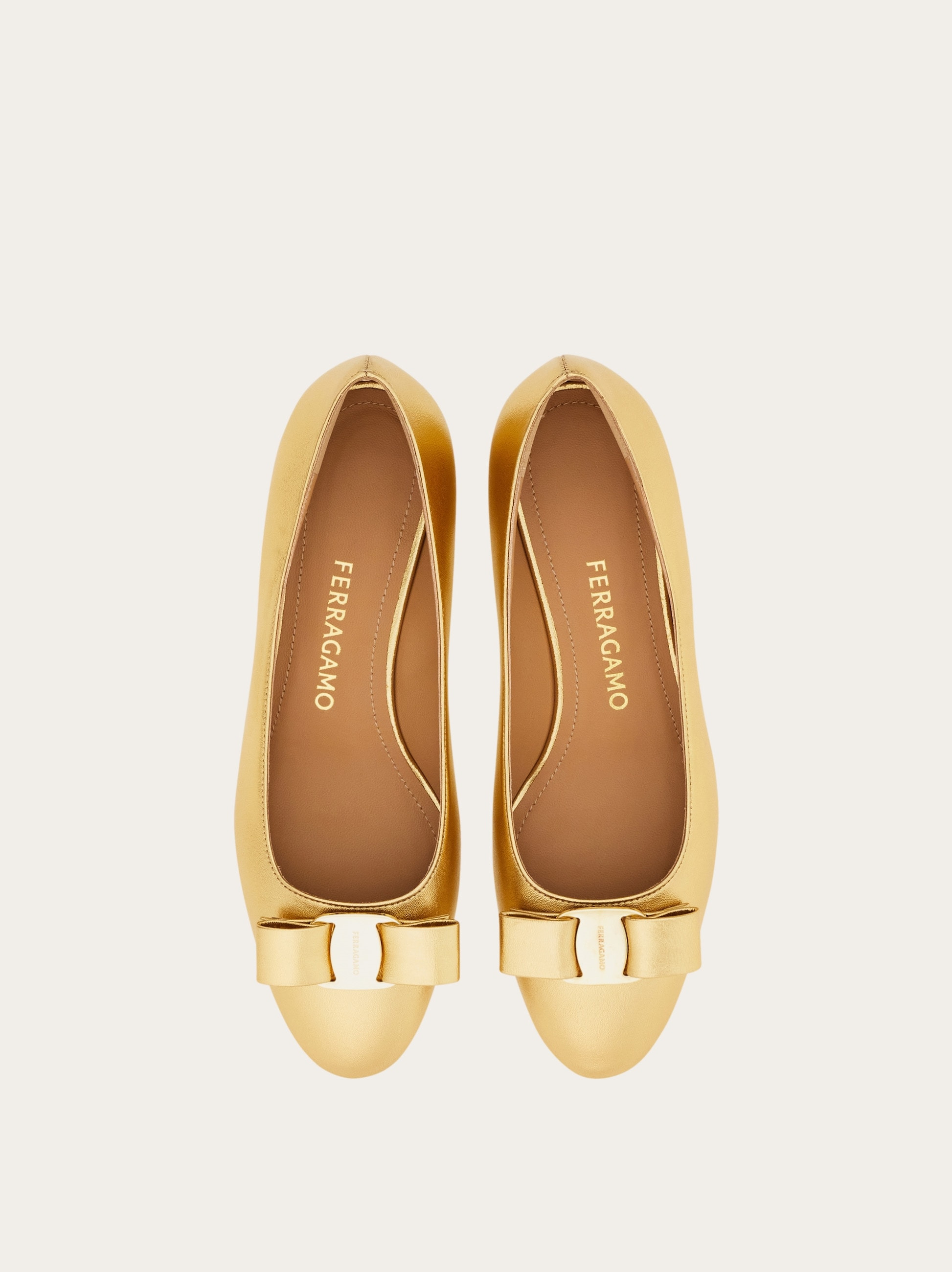 Vara bow pump shoe - 3
