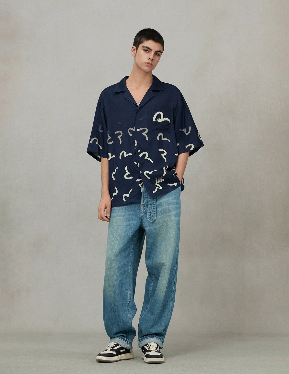 Allover Seagull Print Boxy Short-Sleeve Shirt - 3
