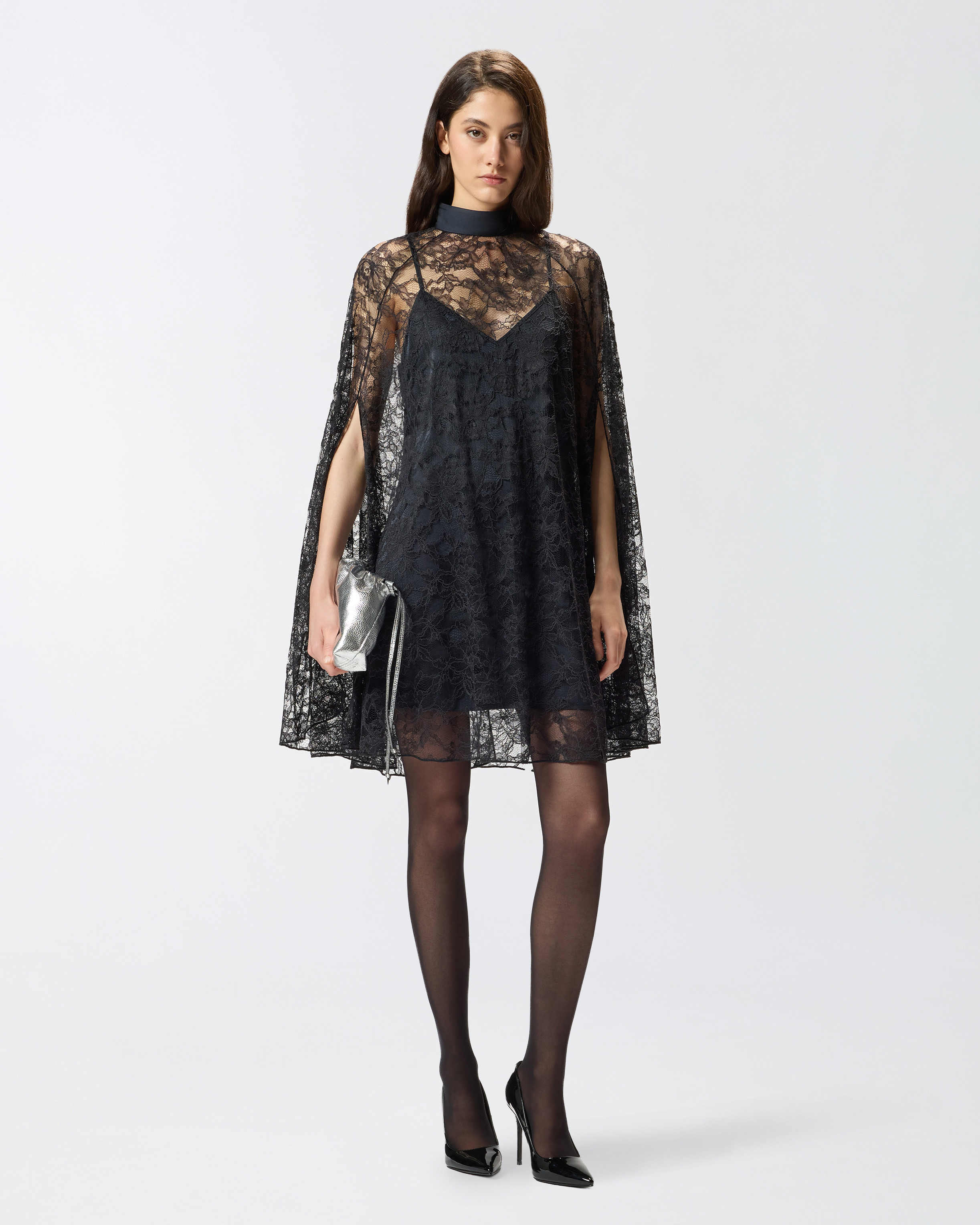 SHORT LACE DRESS - 3