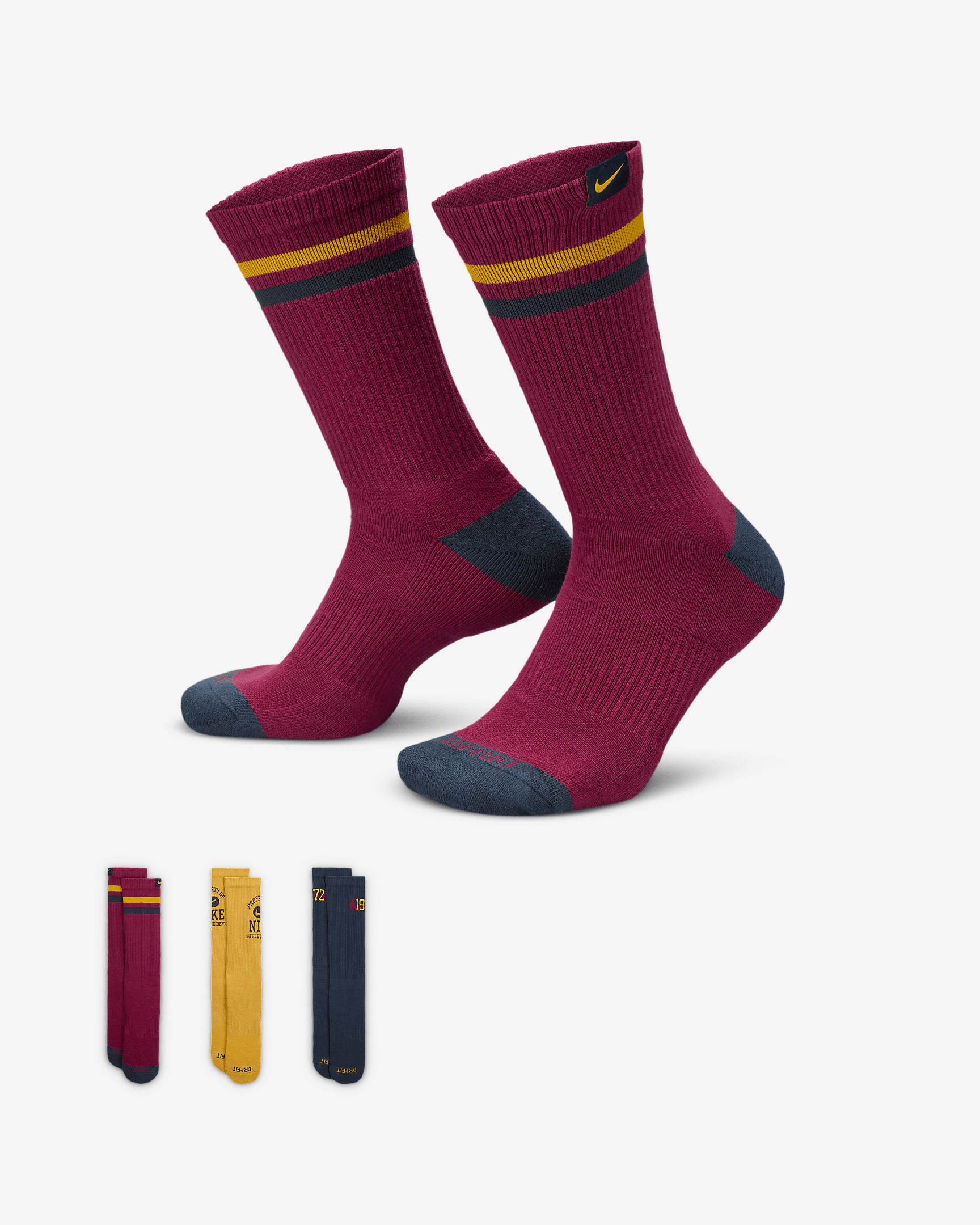 Nike Everyday Cushioned Crew Socks (3 Pairs) - 1