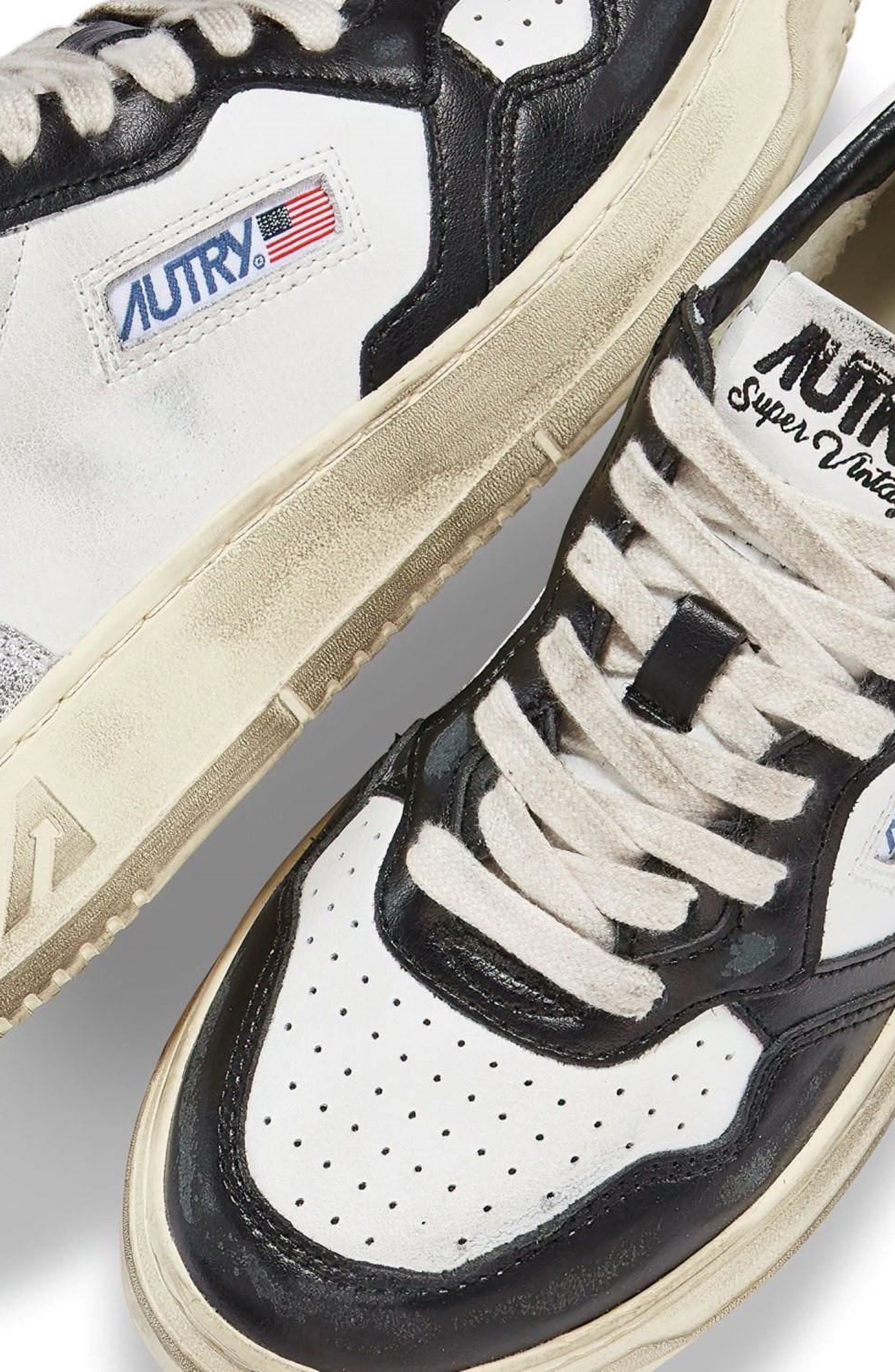 AUTRY Super Low Sneaker in White Black Silver at Nordstrom - 7