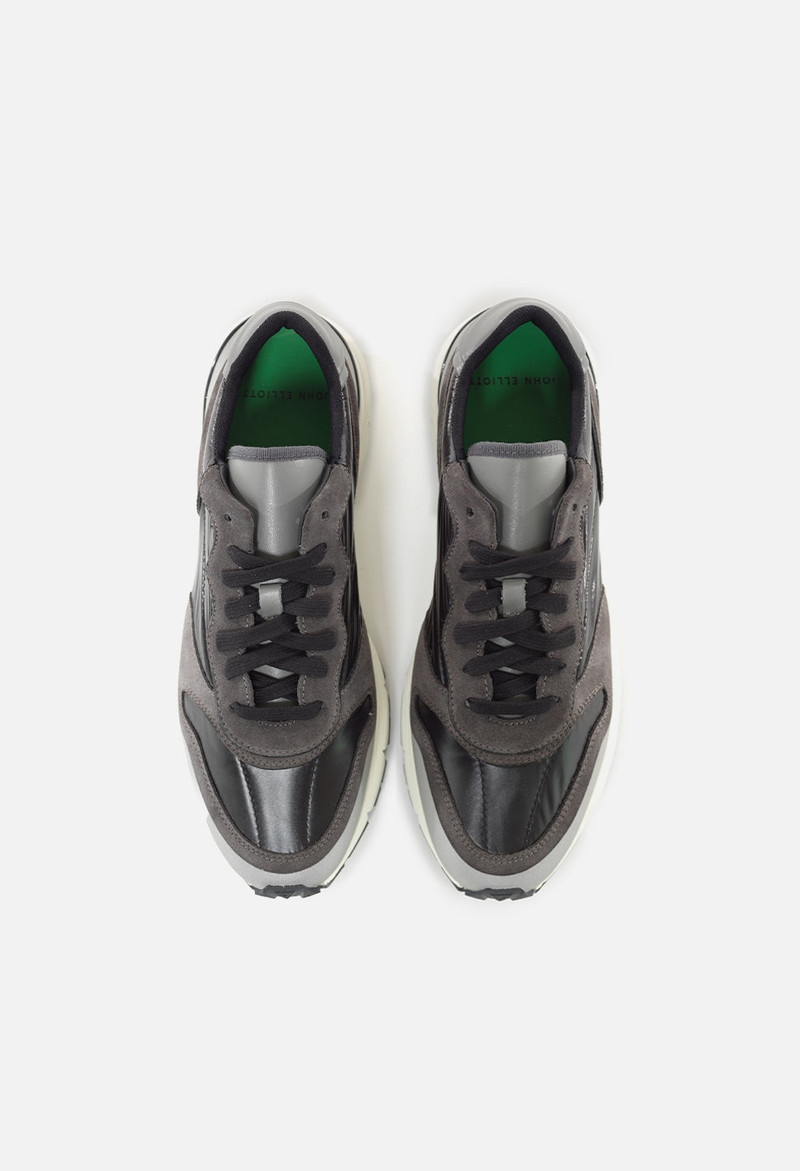 EDITION ONE RUNNER 3