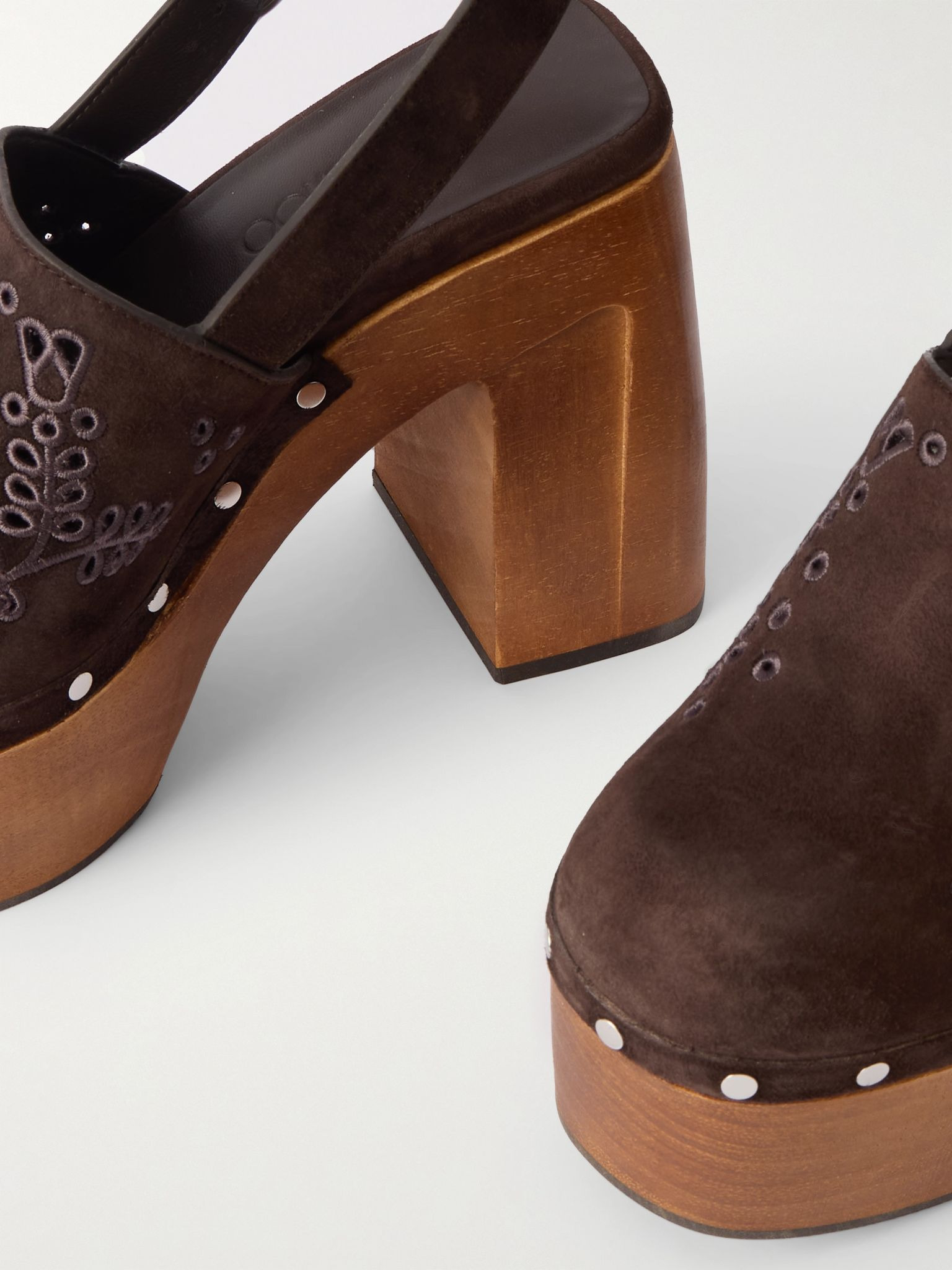 Alida 135 embroidered studded suede platform clogs Chocolate - 4
