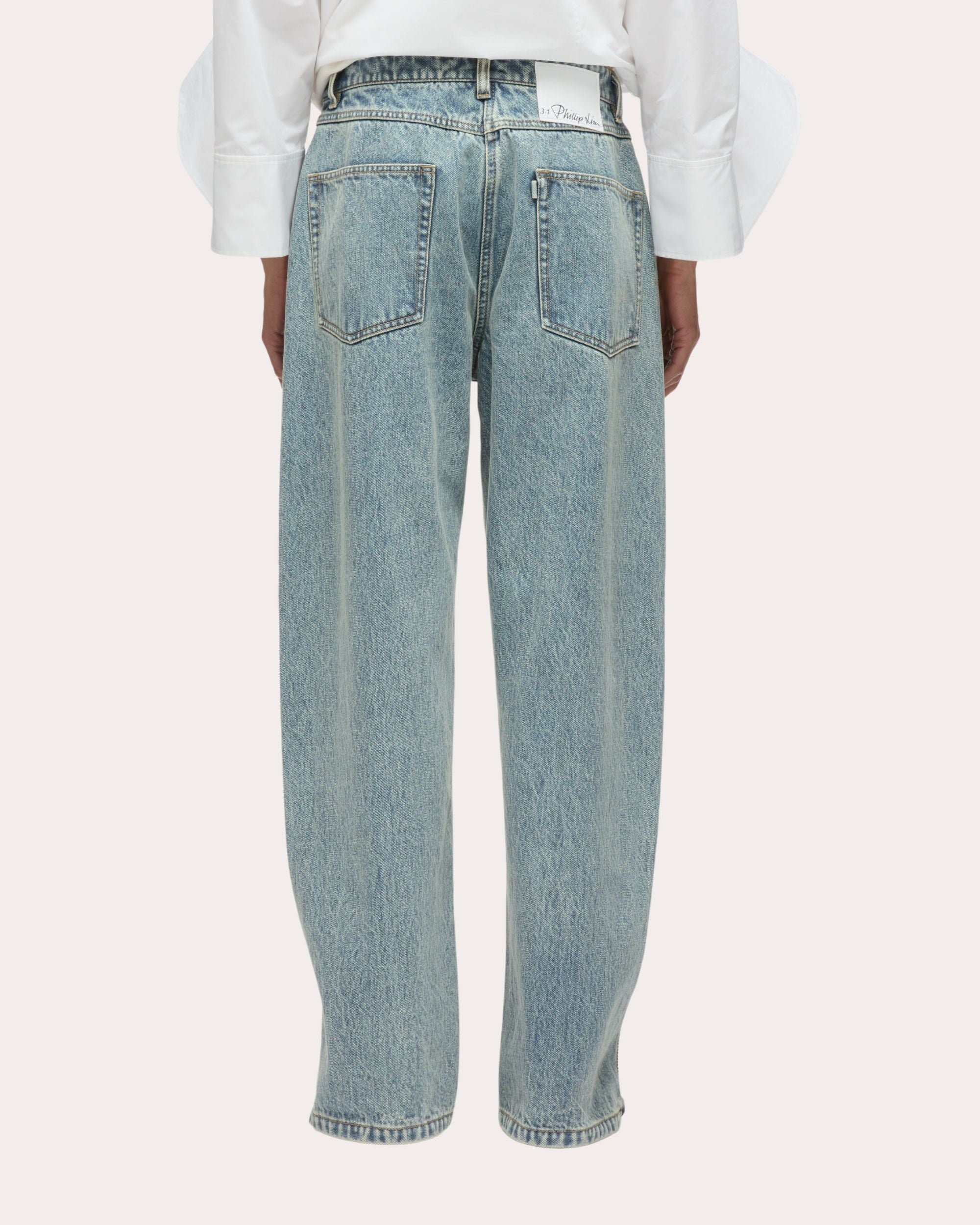 Curved Zipper Boyfriend Jeans - 2