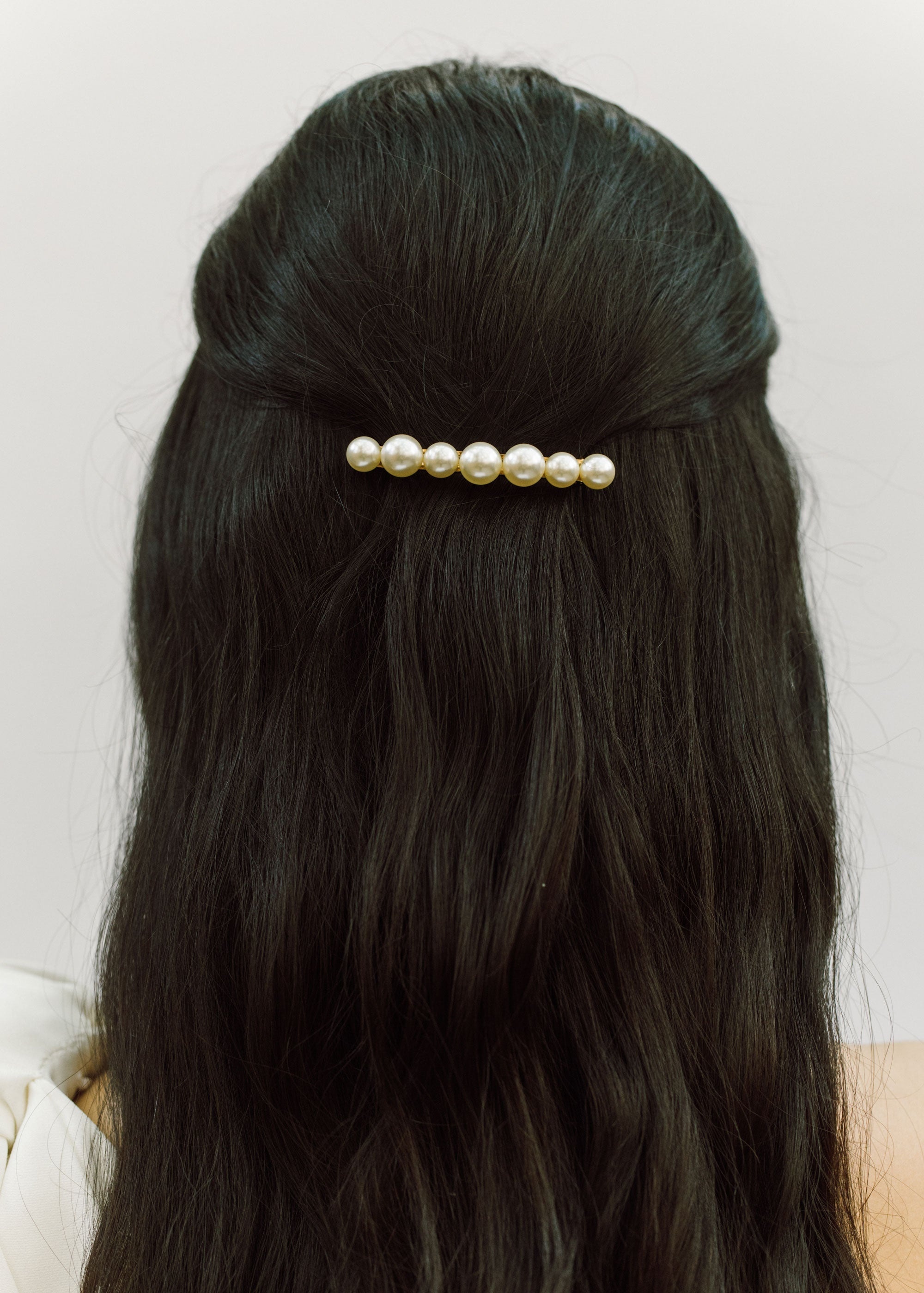 Gretel Pearl Barrette - 2