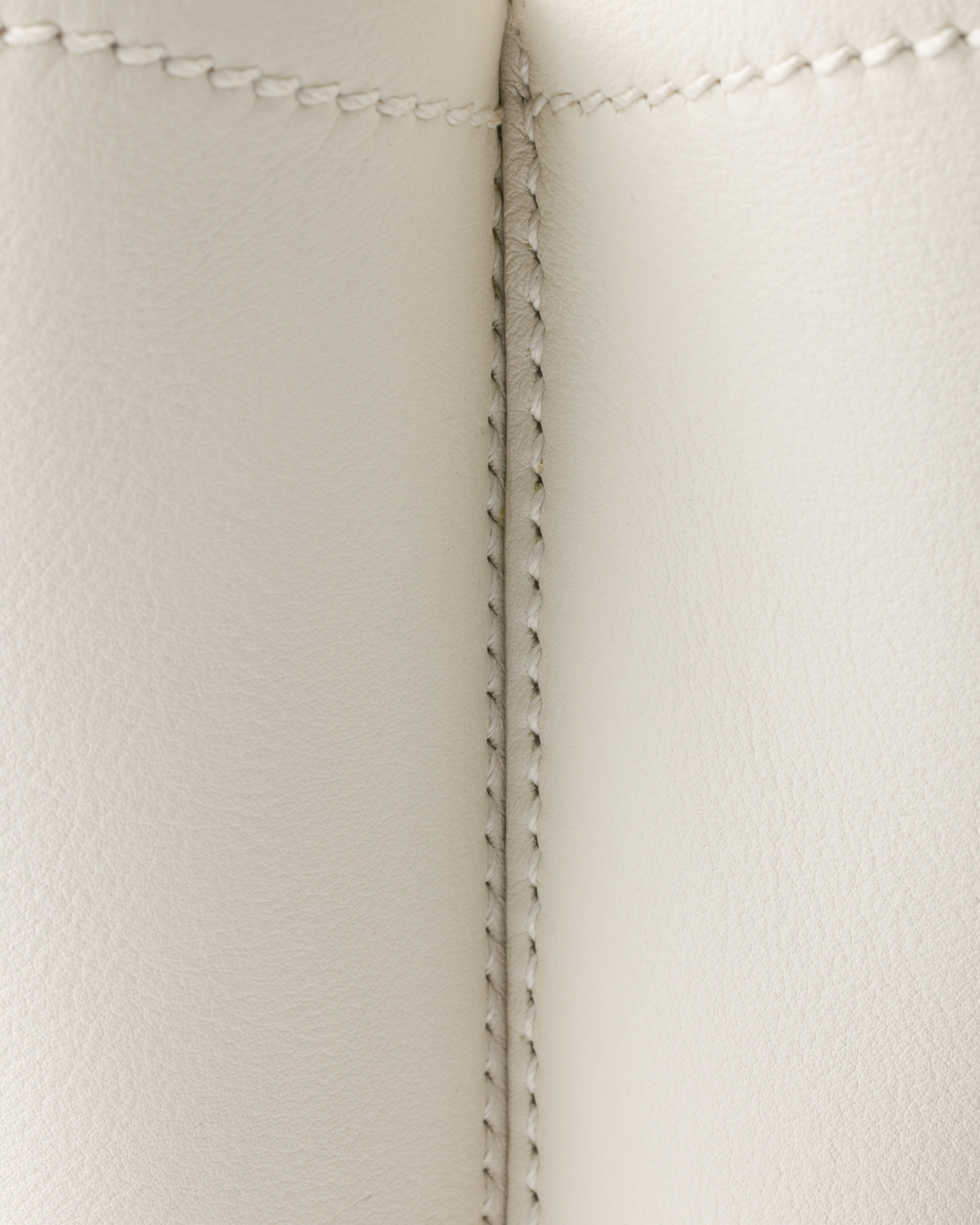 Medium leather bag - 6