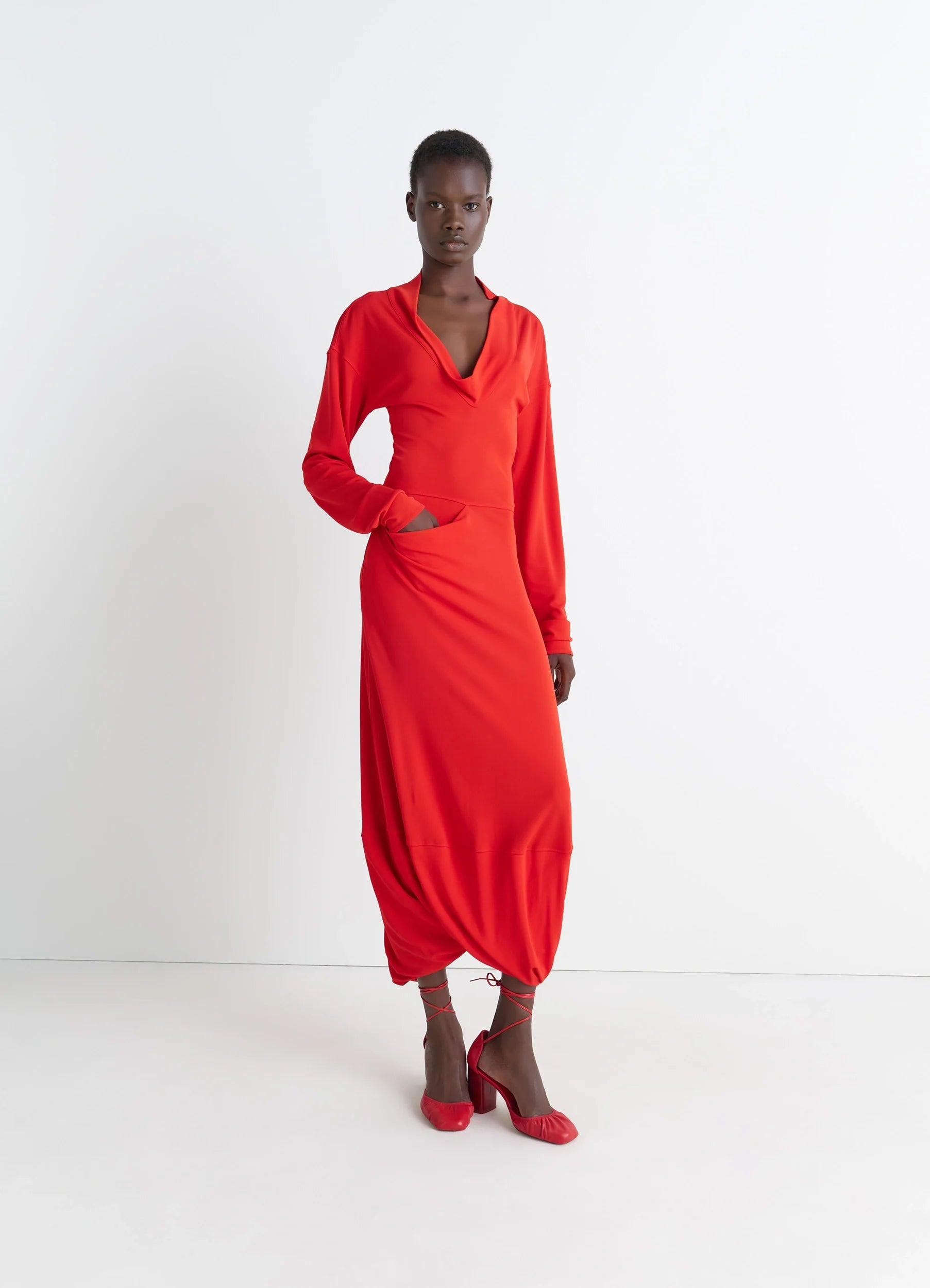 V-NECK DRESS - 2